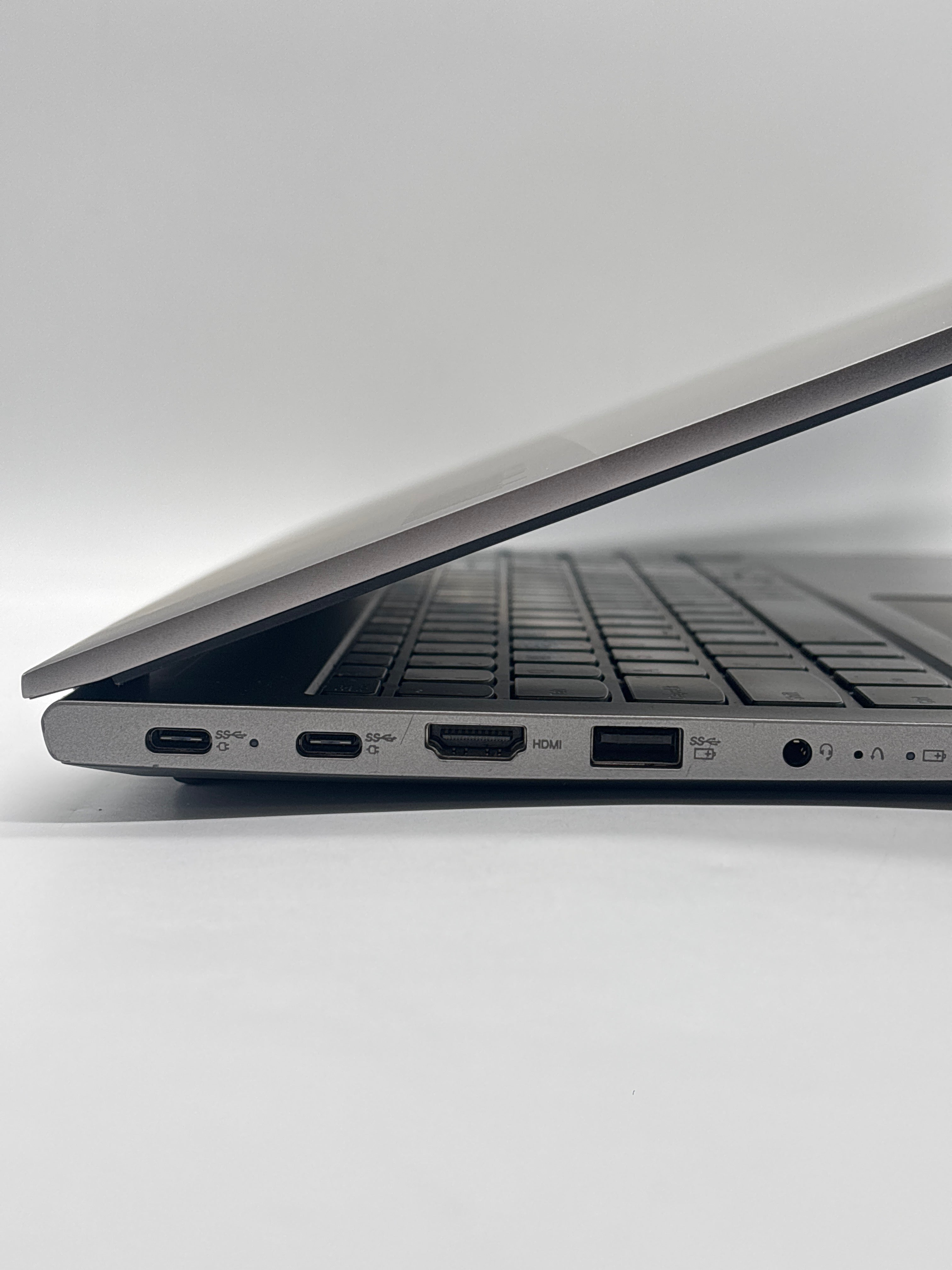Lenovo ThinkBook 15 G2 ARE AMD Ryzen 5 4500U 8GB RAM 512GB SSD - For Parts (Read)