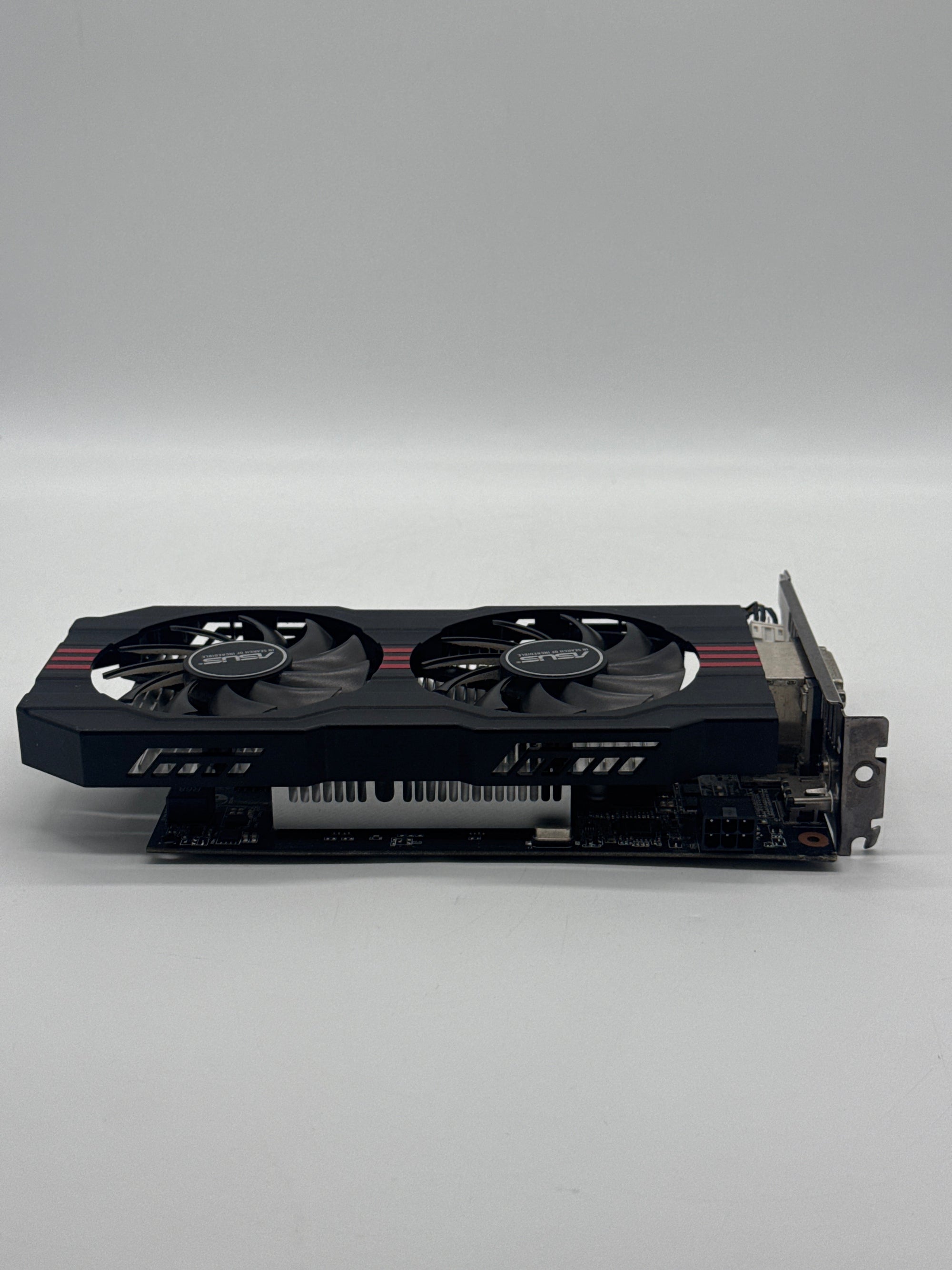 ASUS NVIDIA GeForce GTX 750 Ti OC 2GB GDDR5 Video Card - Used