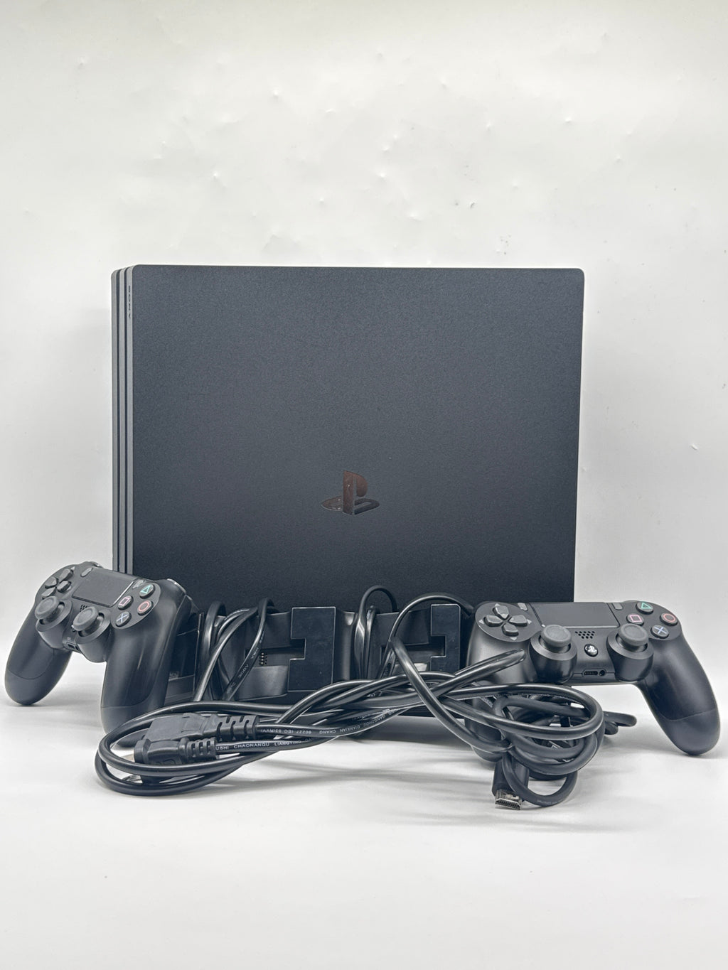 Sony PlayStation 4 Pro CUH-7015B 1TB Black Controllers Stick Drift - USED