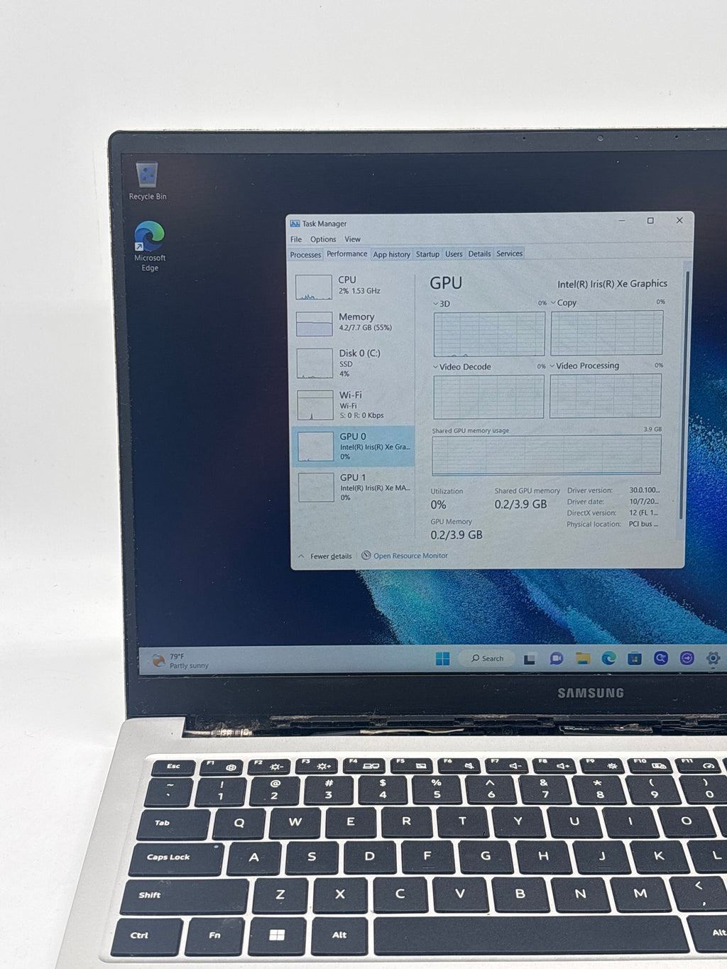Samsung np750tda i5-1135g7 8GB RAM 256GB SSD - For parts (Read DESC)