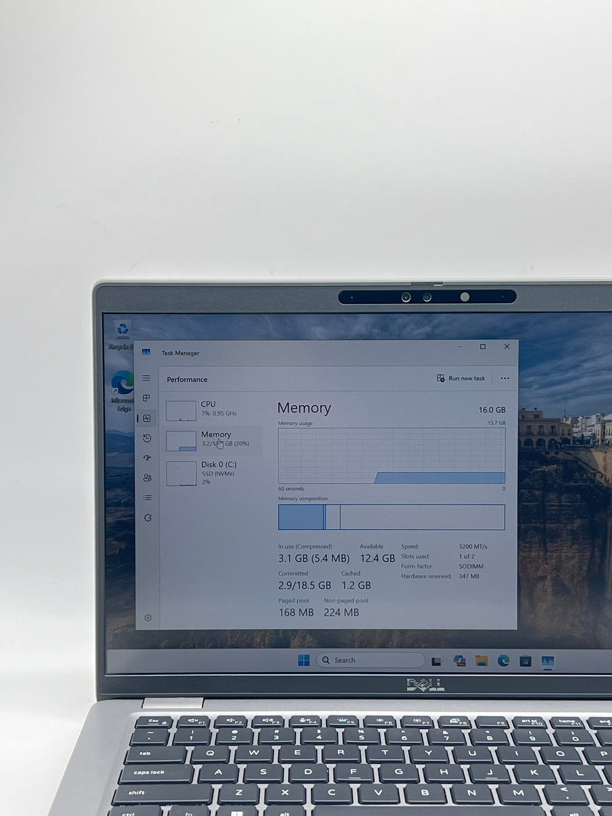 Dell Latitude 5440 13" Core i5-1335U 16GB RAM 256GB SSD Gray - Used