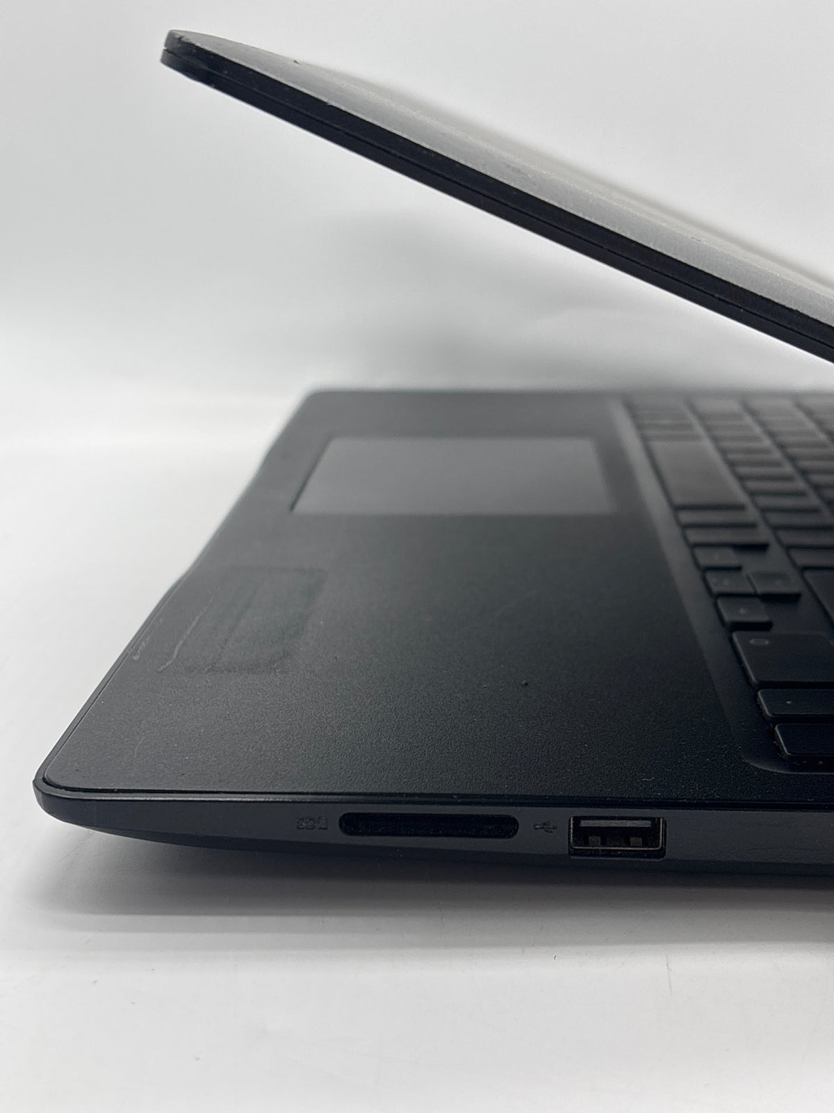 Dell Latitude 3590 15.6" Intel Core i3-7130U 4GB RAM 500GB HDD Black - No Display