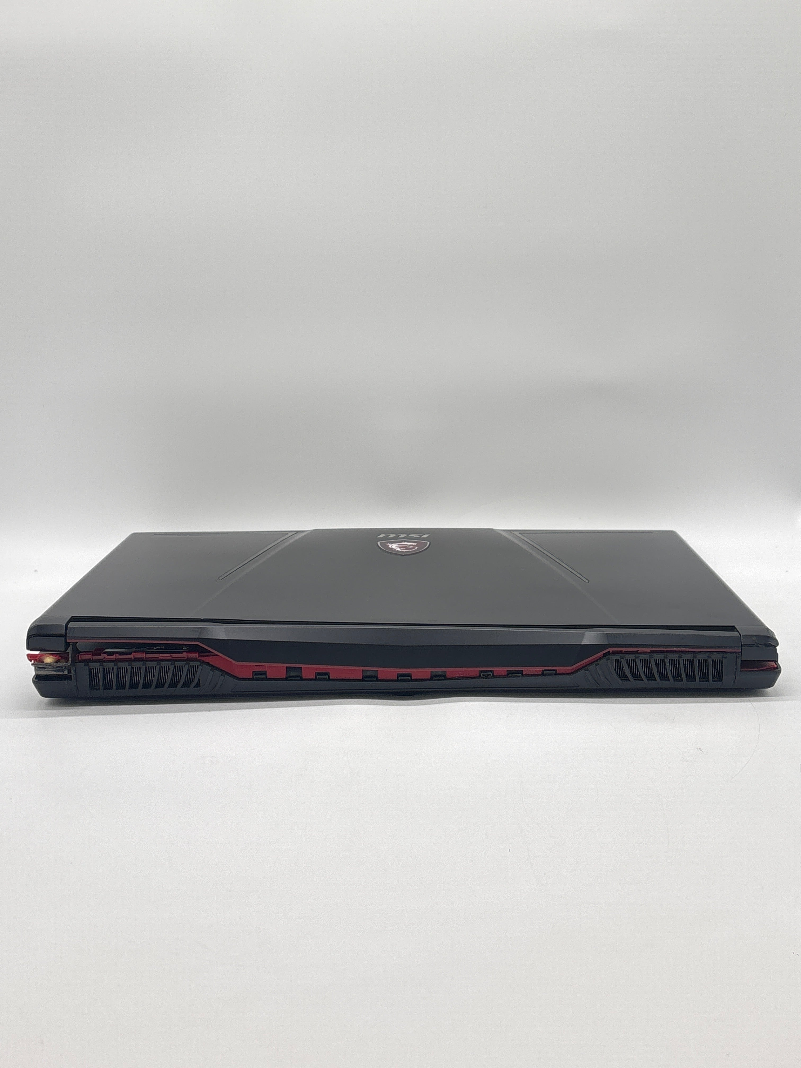 MSI GE63 Raider RGB 9SG i7 32GB RAM 512SSD RTX 2080 With Box - For Parts (Read DESC)