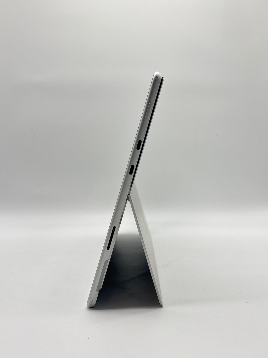 Microsoft Surface Pro 8 1983 i7-1185G7 16GB RAM 1TB SSD