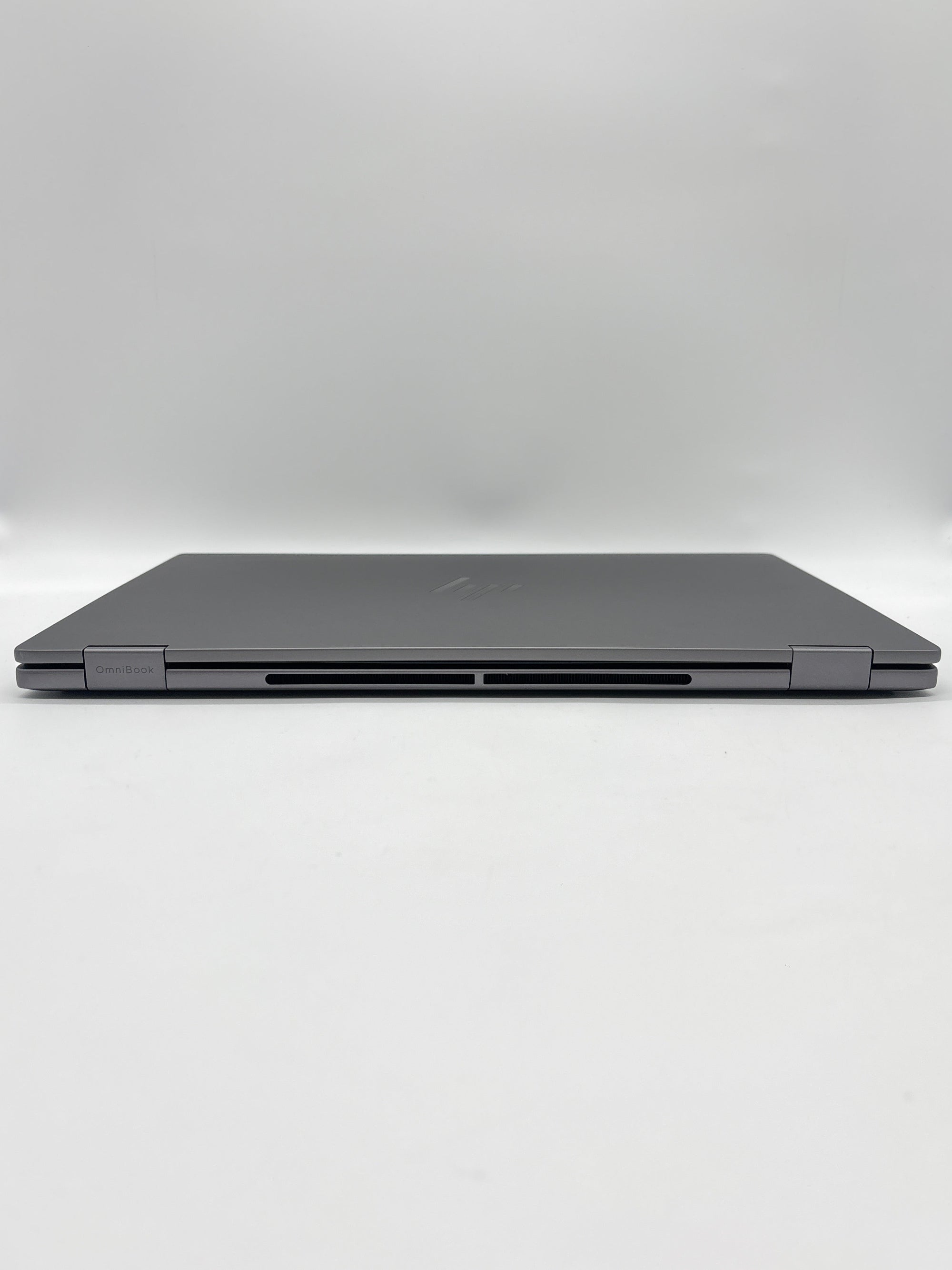 HP Omnibook X Flip 16-be0003dx AMD Ryzen 5 220 8GB RAM 512GB SSD