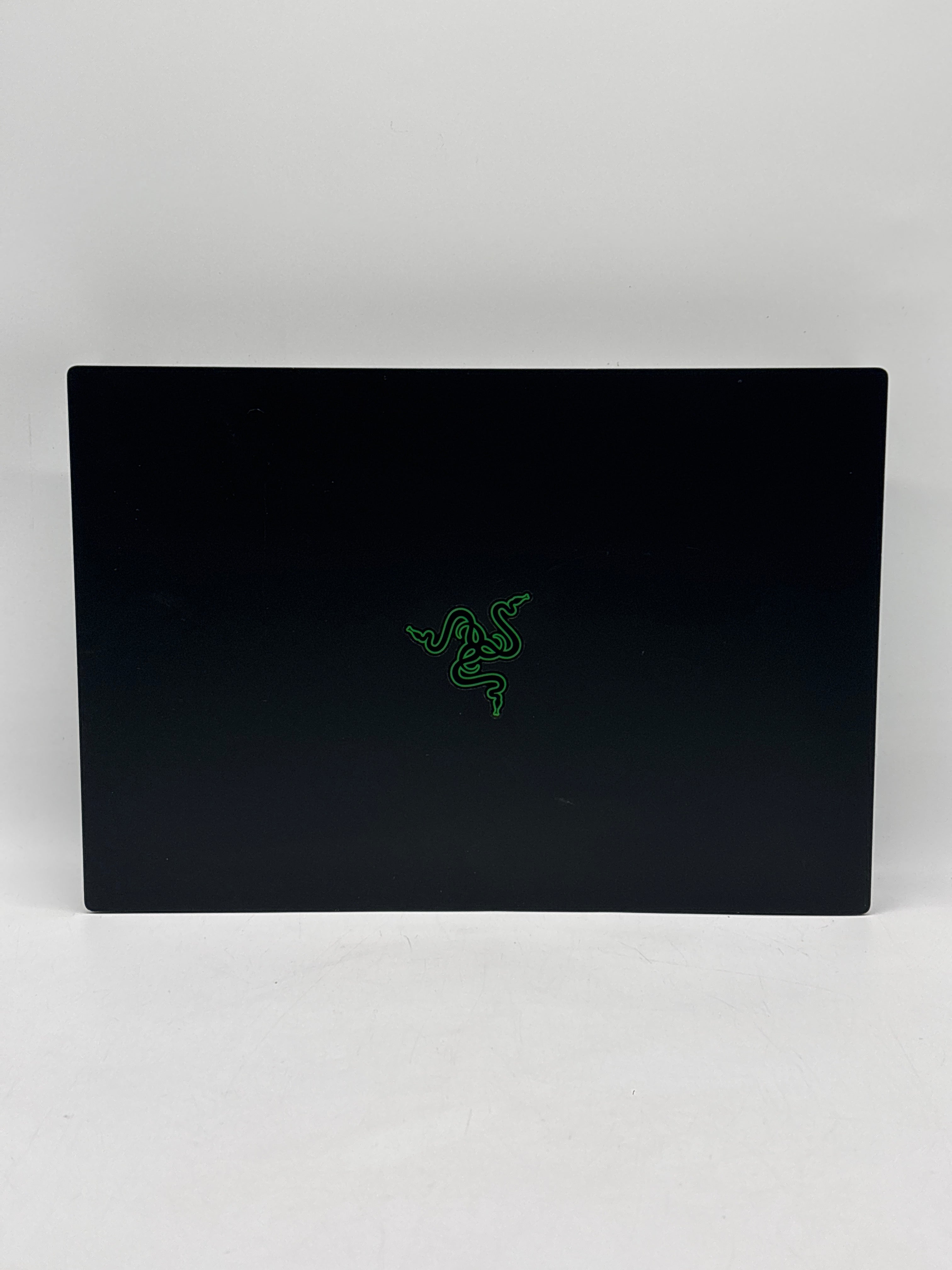Razer Blade 14 RZ09-0427 Ryzen 9 6900HX 16GB RAM 1TB SSD RTX 3080 Ti