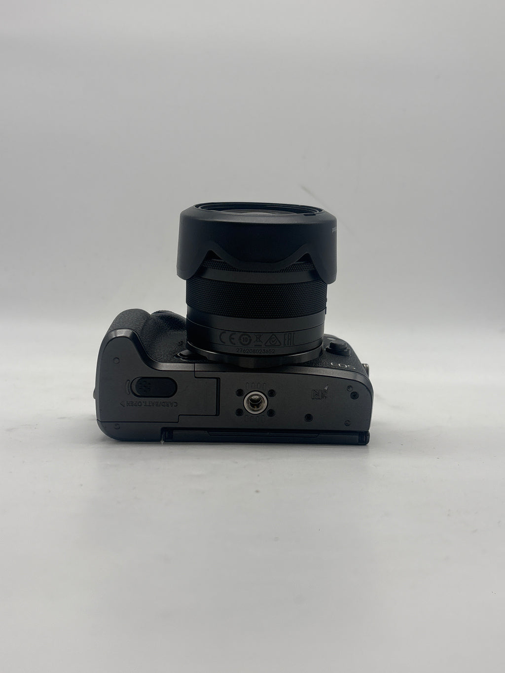 Canon EOS M5 Mirrorless w/ EF-M 15-45mm Lens Black - Used