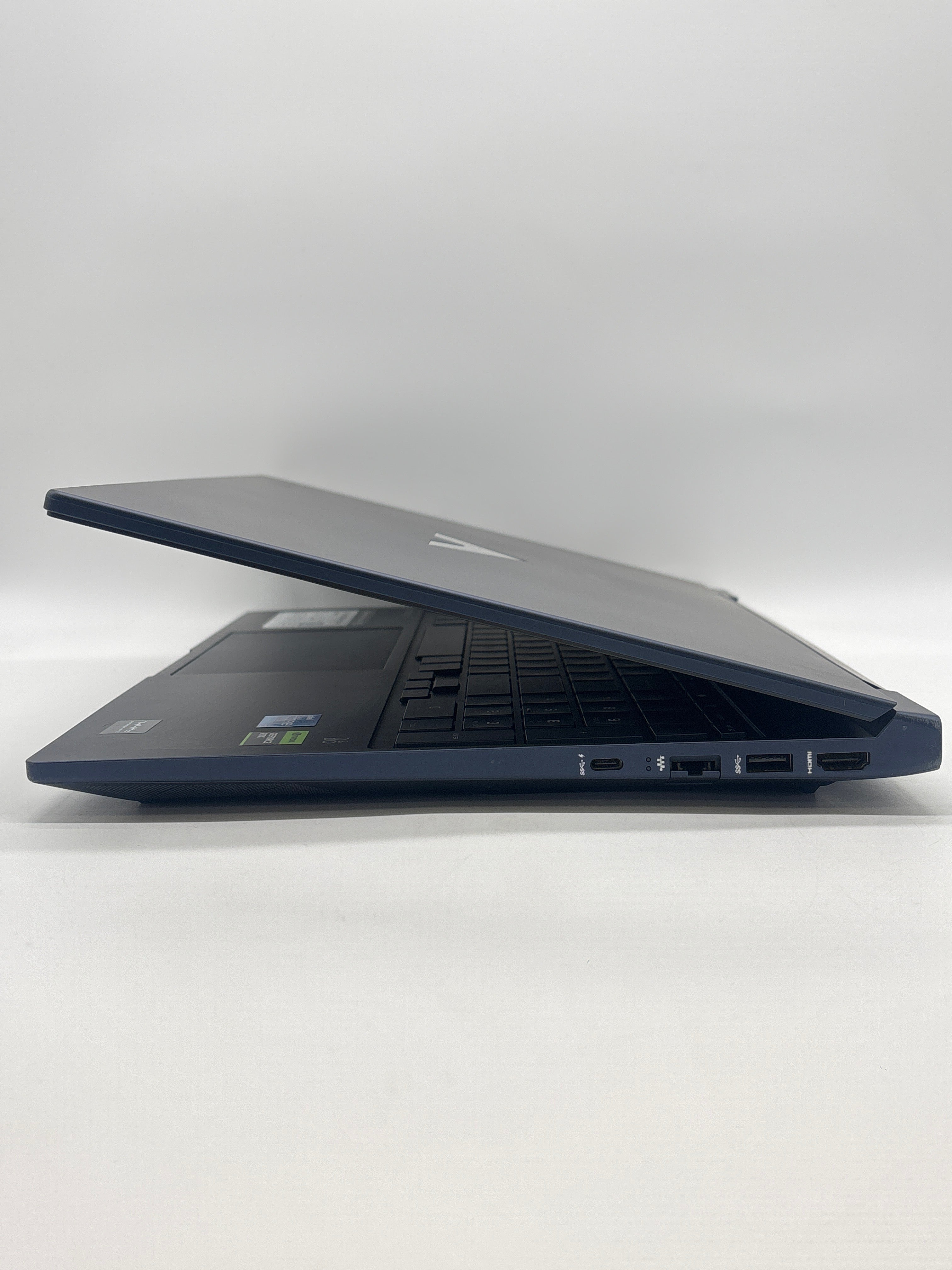 HP Victus 15-fa0033dx 15.6" i5 12th Gen 8GB RAM 512GB RTX 3050 Blue