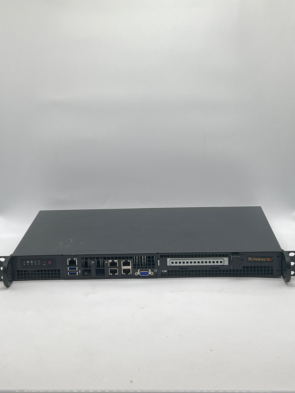 SUPERMICRO 505-2 SYS-5018D-FN8T Rack-mountable Xeon D-1518 NO Ram/HDD
