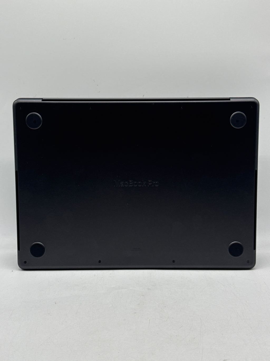 Apple MacBook Pro 14" A3434 Apple M5 16GB RAM 1TB SSD Black - Used