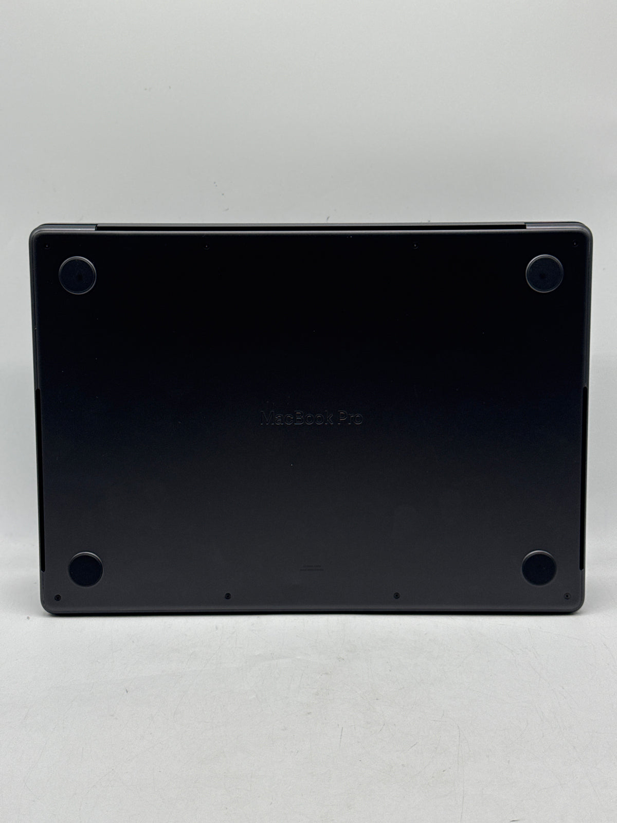 Apple MacBook Pro 14" A3434 Apple M5 16GB RAM 1TB SSD Black - Used