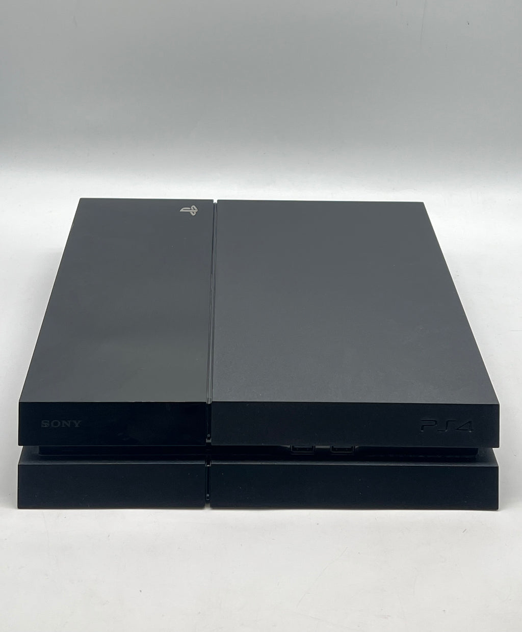 Sony PlayStation 4 (CUH-1115A) W/ Controller - Used