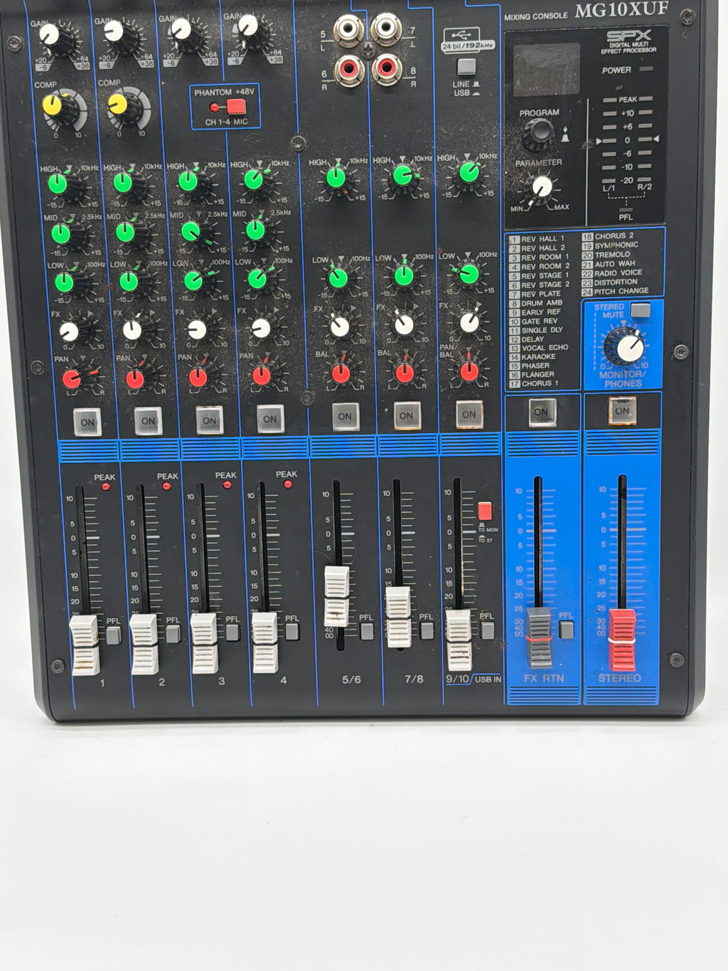 Yamaha MG10XUF 10-Channel Mixing Console Black With Travel Hard Case