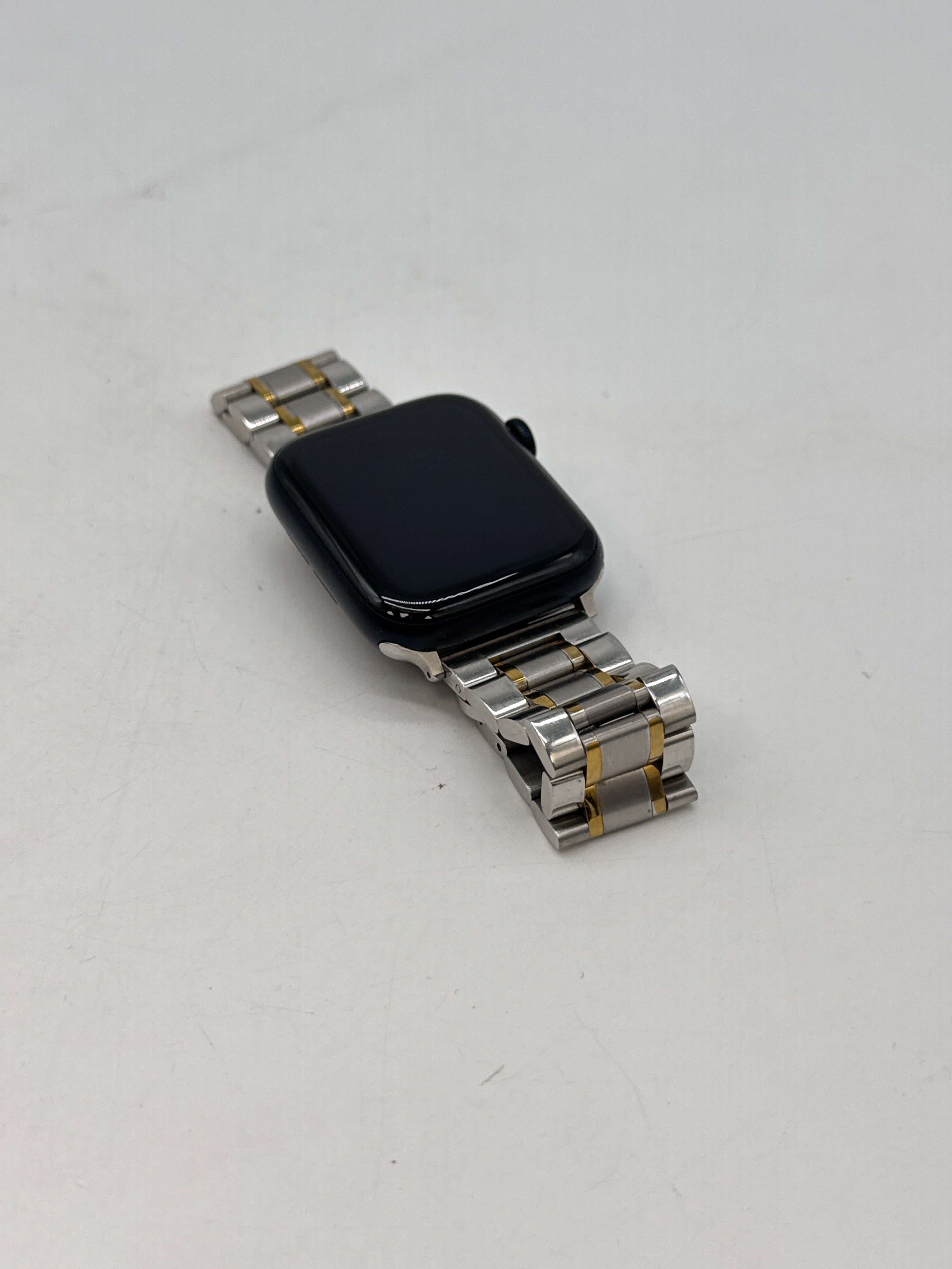 Apple Watch SE 2 GPS A2723 44mm Black Aluminum - Used
