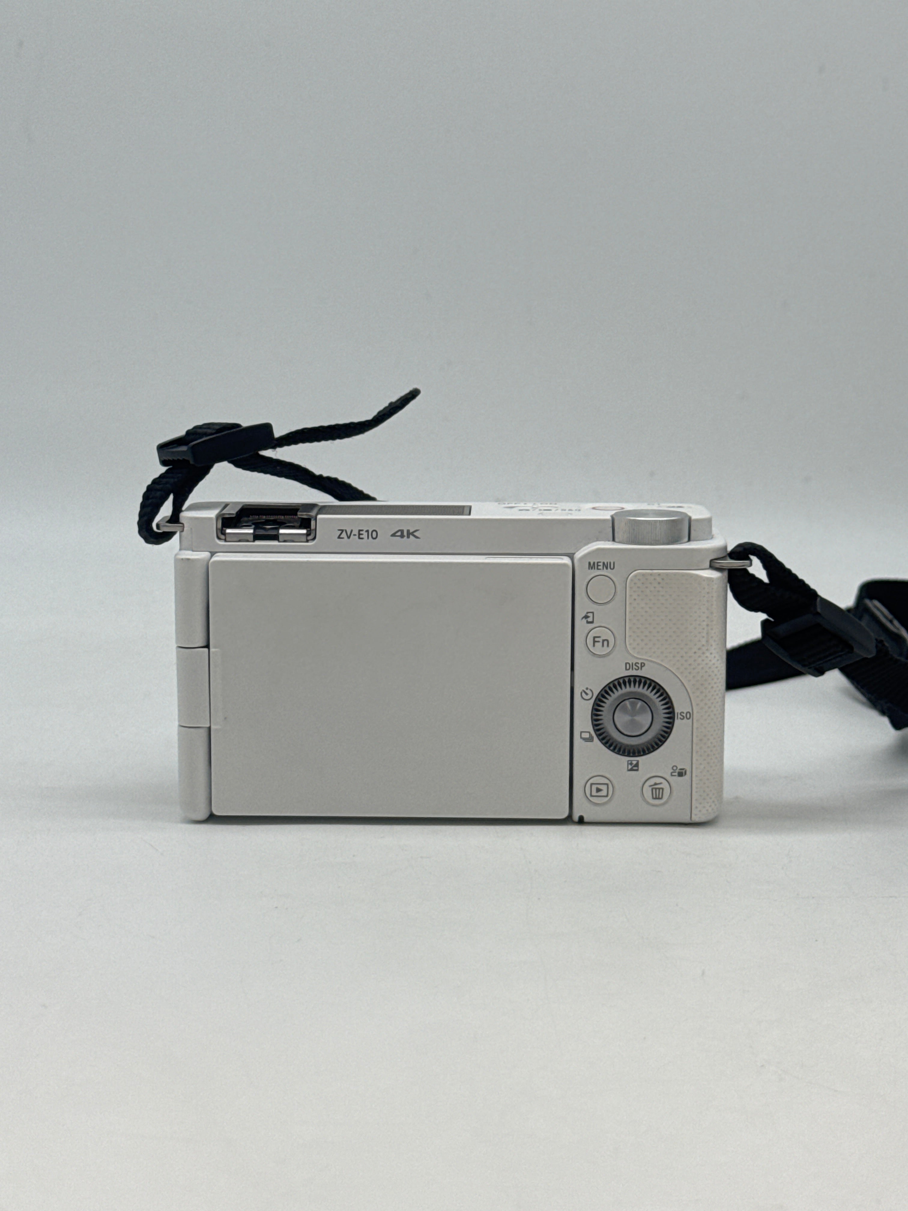 Sony Alpha ZV-E10 White Body Only - for part read desc
