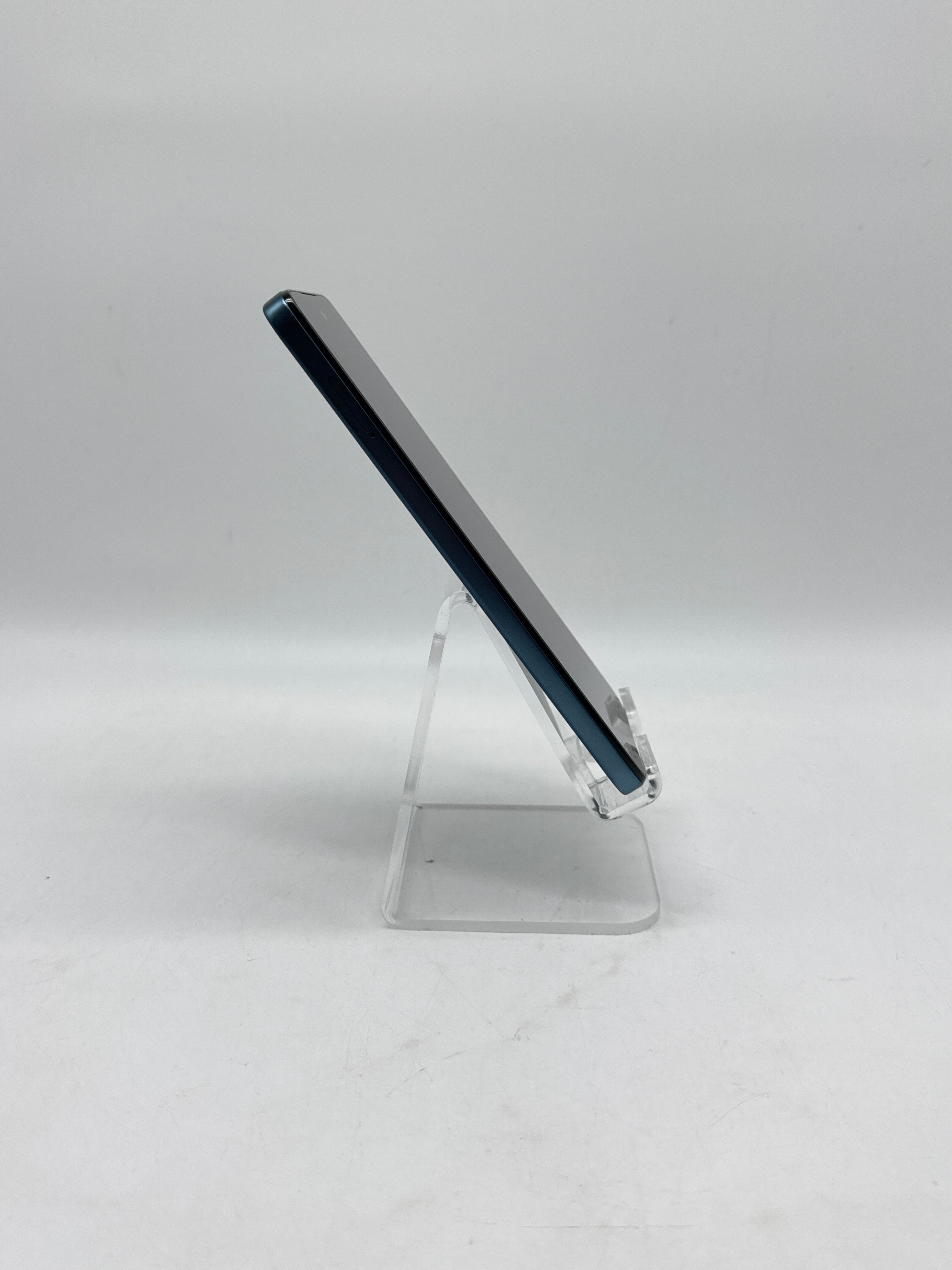 Motorola Moto G Play 2026 64GB - For Parts Compatible with Metro