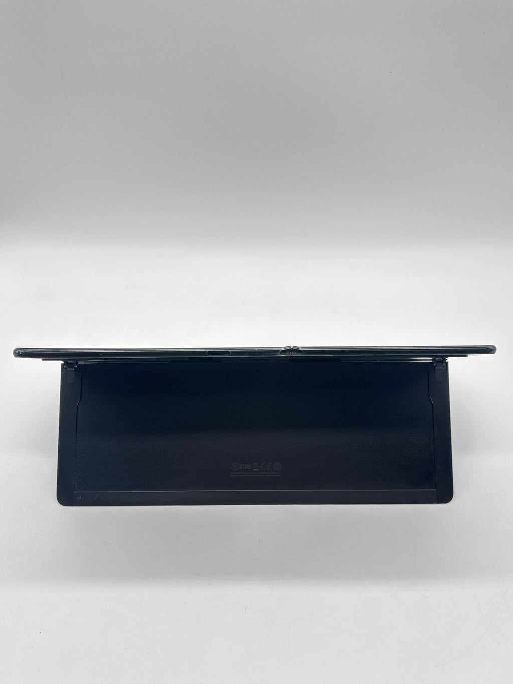 Microsoft Surface Pro X 1876 Microsoft SQ1 8GB RAM 256GB SSD - For Parts (Read DESC)