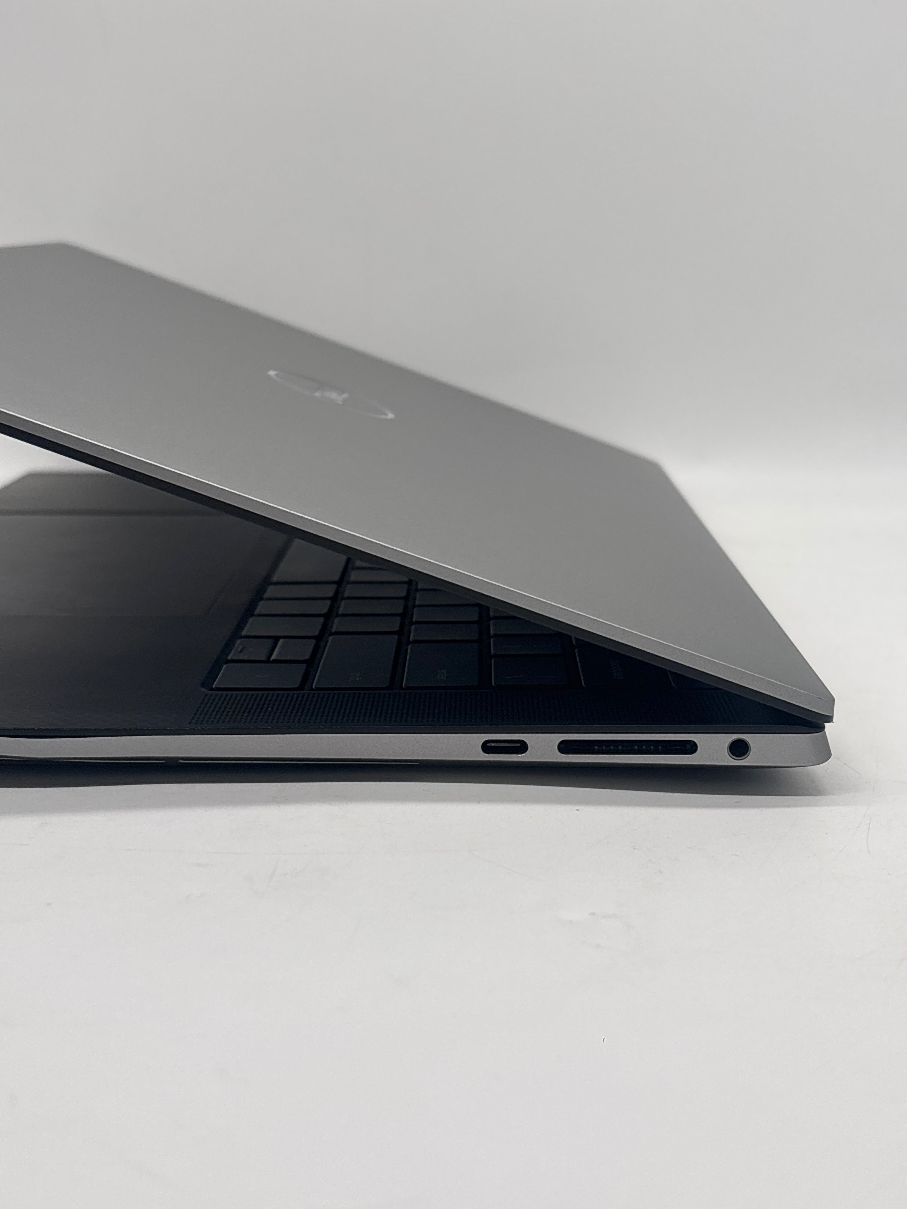 Dell Precision 5570 i7-12700H 32GB RAM 512GB SSD RTX A2000 - Remotely Managed