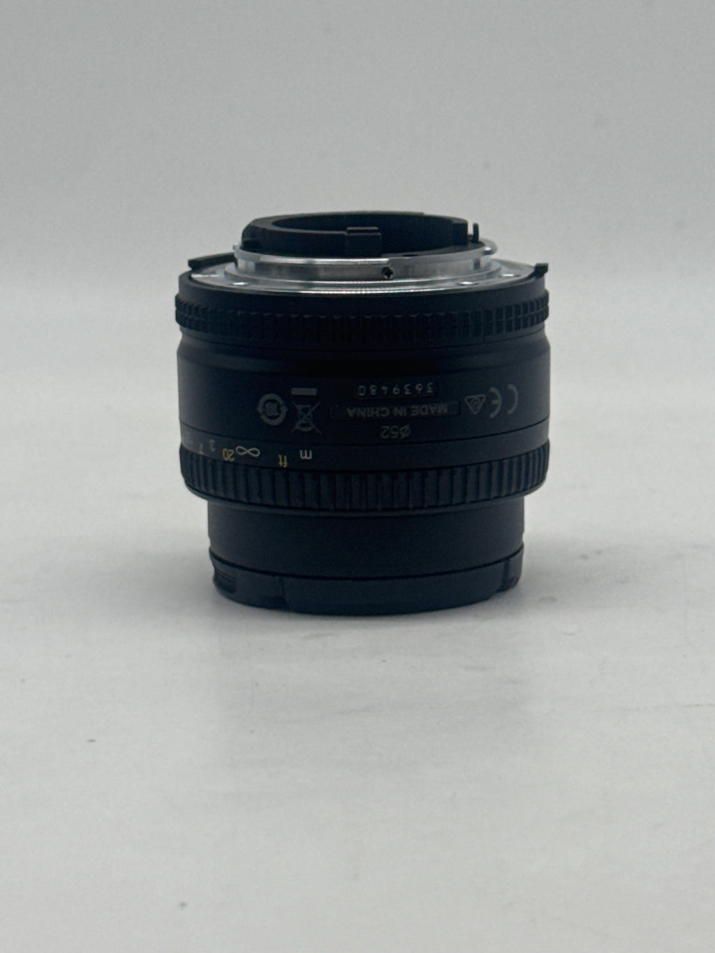 Nikon D80 10.2MP DSLR Camera w/ AF NIKKOR 50mm f/1.8D Lens & SB-400 Flash
