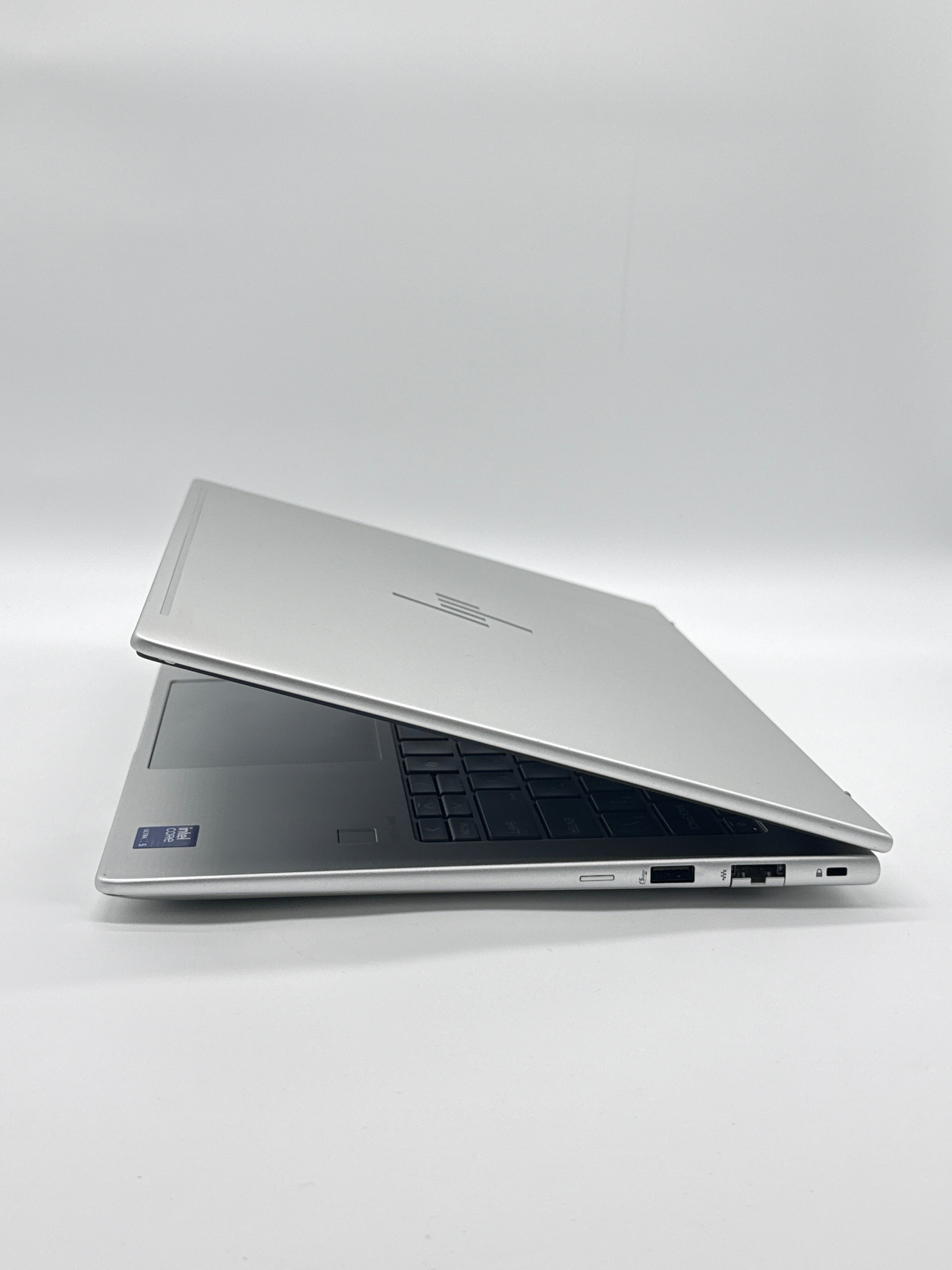HP EliteBook 640 G11 Ultra 5 135U 16GB RAM 256GB