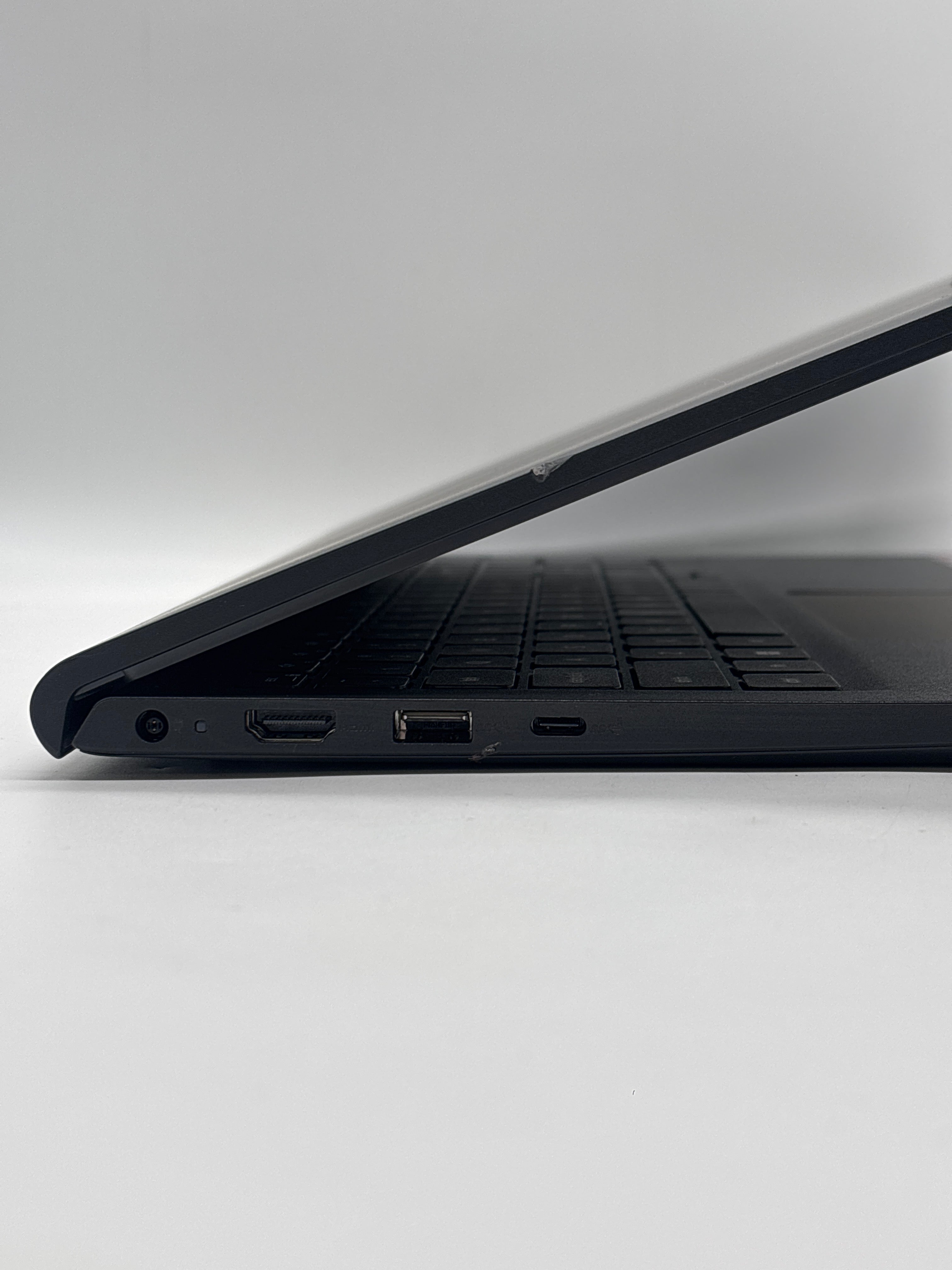 Dell Inspiron 15 3535 Ryzen 7 7730U 16GB RAM 1TB SSD