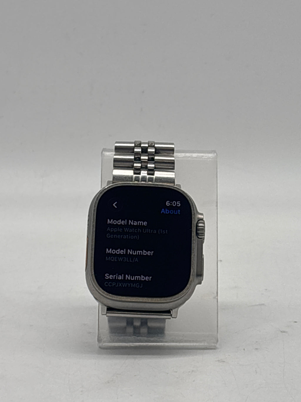 Apple Watch Ultra 49mm GPS + Cellular Titanium Silver - Used