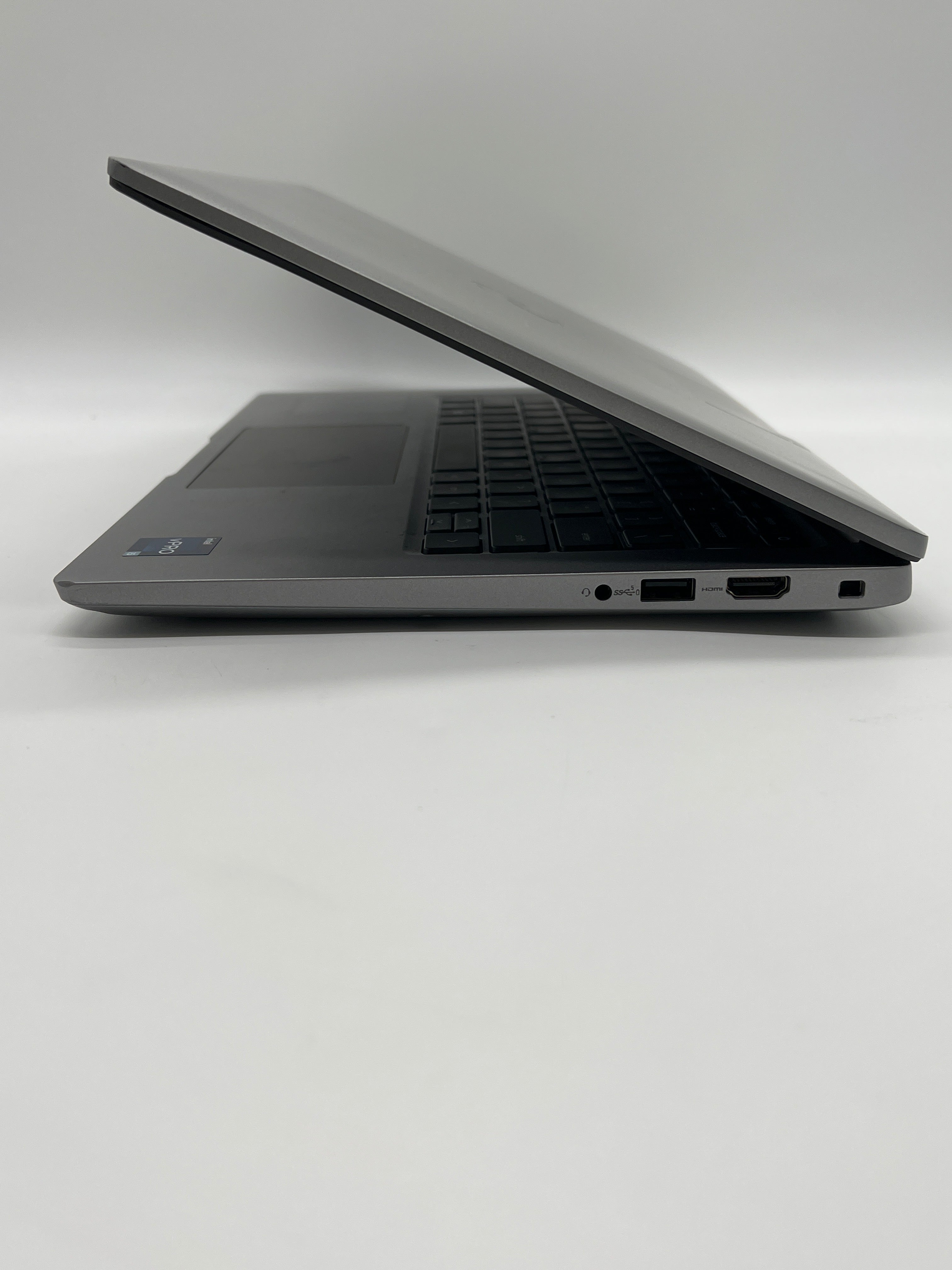 Dell Latitude 5440 i5-1335U 16GB RAM 256GB SSD - For Parts (READ DESC)