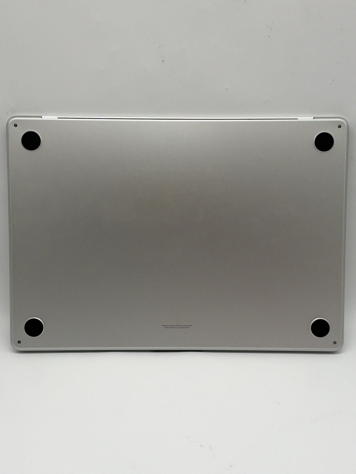 Apple MacBook Air 15in A3448 M5 24GB RAM 1TB SSD Silver - Used