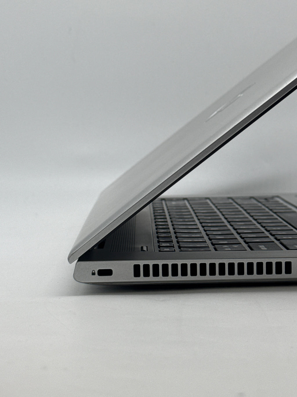 HP ProBook 640 G4 14" i5-8350U 8GB RAM 256 GB - Used