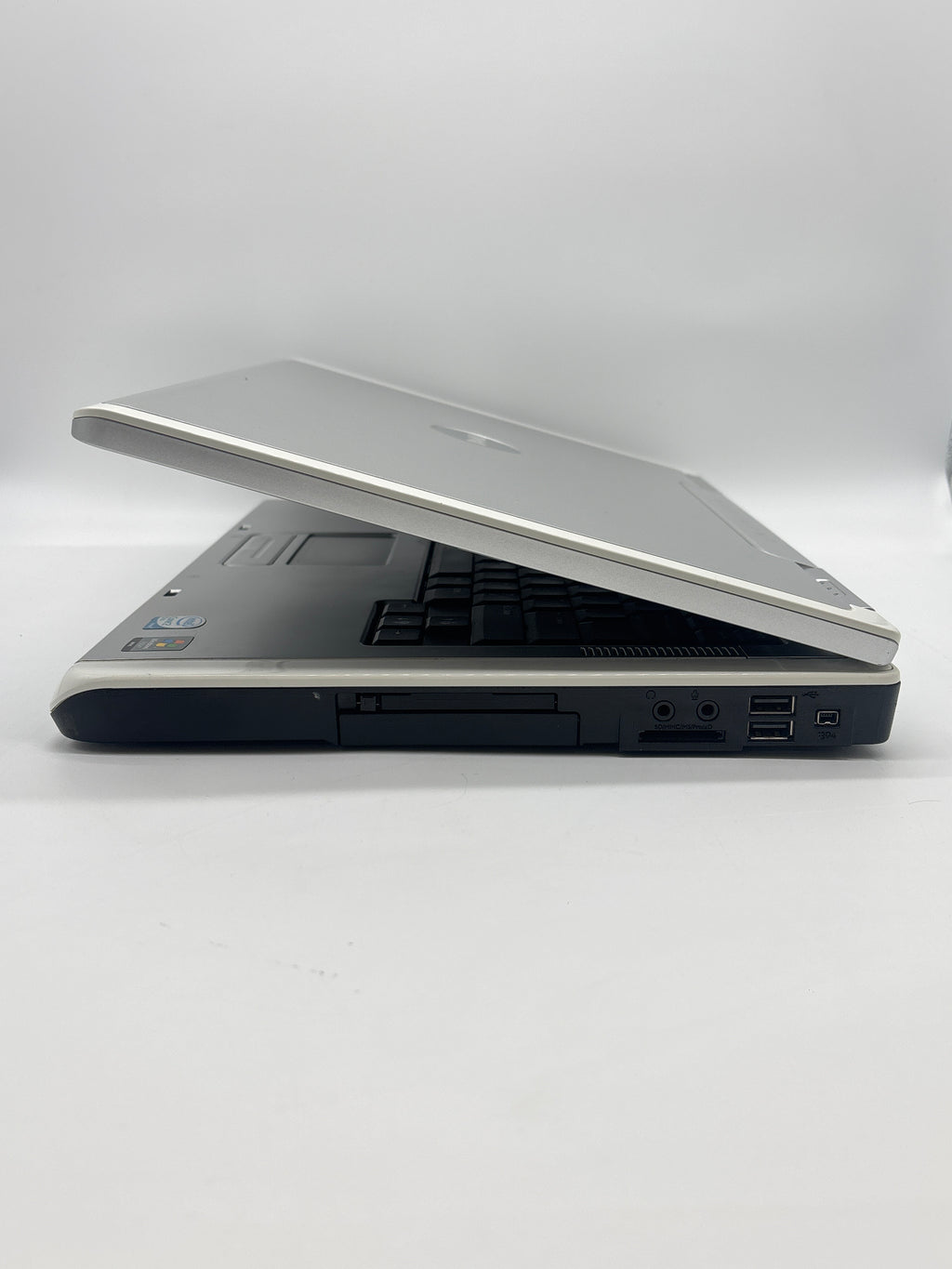 Dell Inspiron 6400 i2 1 GB RAM 160GB Silver For Parts (Read DESC)
