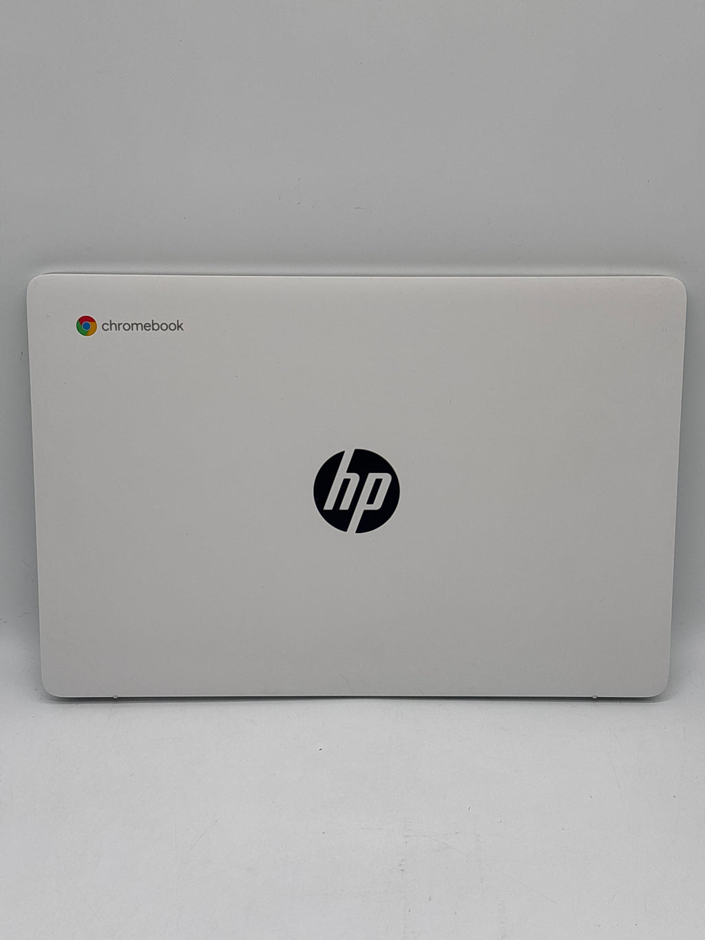 HP Chromebook 14A-ND0040NR AMD 3015CE 4GB RAM 32GB eMMC