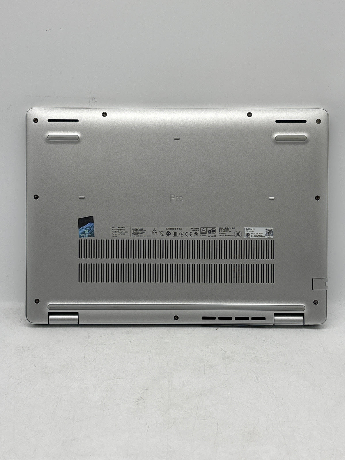 Dell Pro 14 PC14250 Ultra 5 235U 32GB RAM 256GB SSD Win11 - Used
