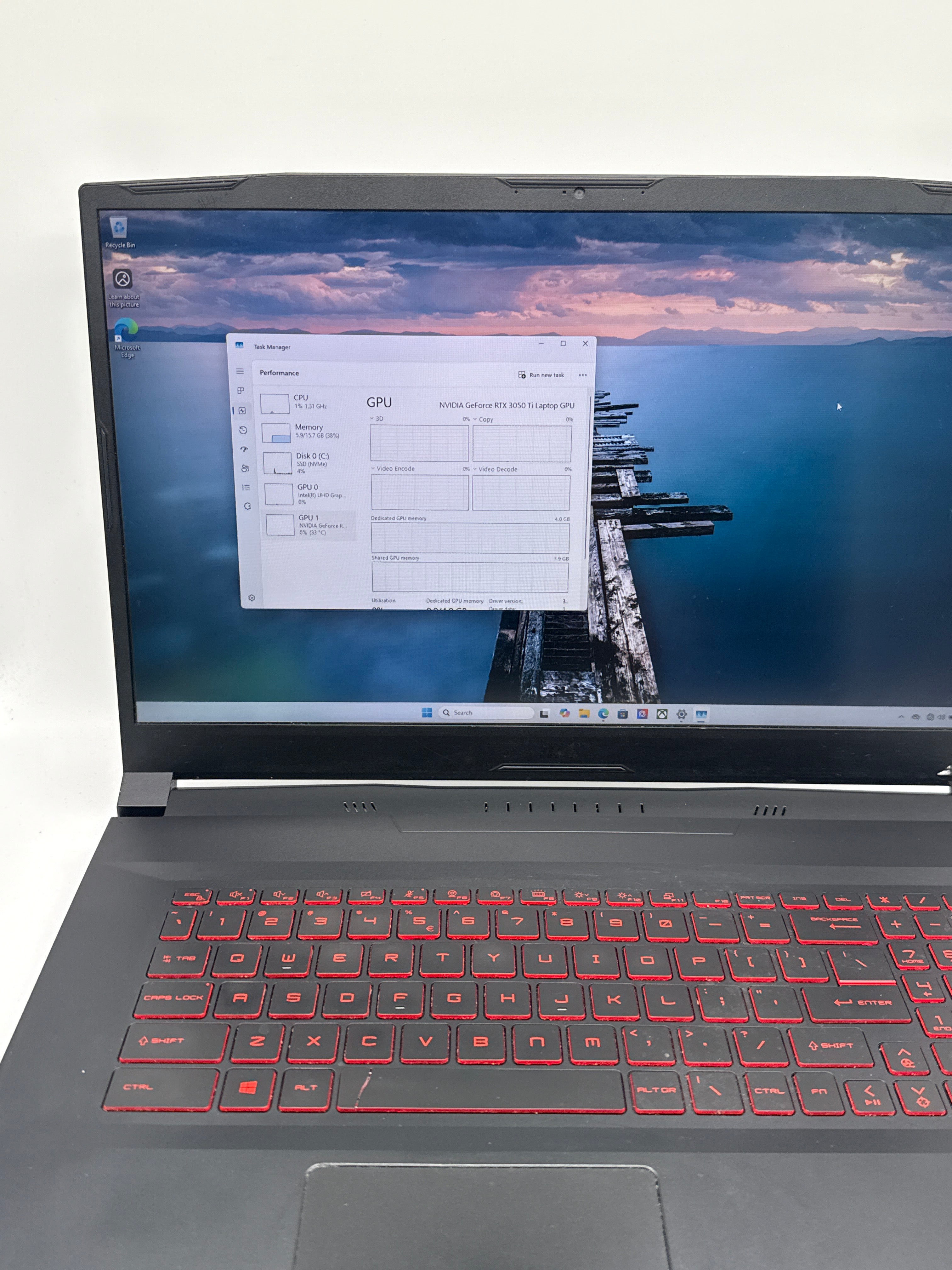 MSI Katana GF76 i7-11800H 16GB RAM 512GB SSD RTX 3050 - For Parts Read