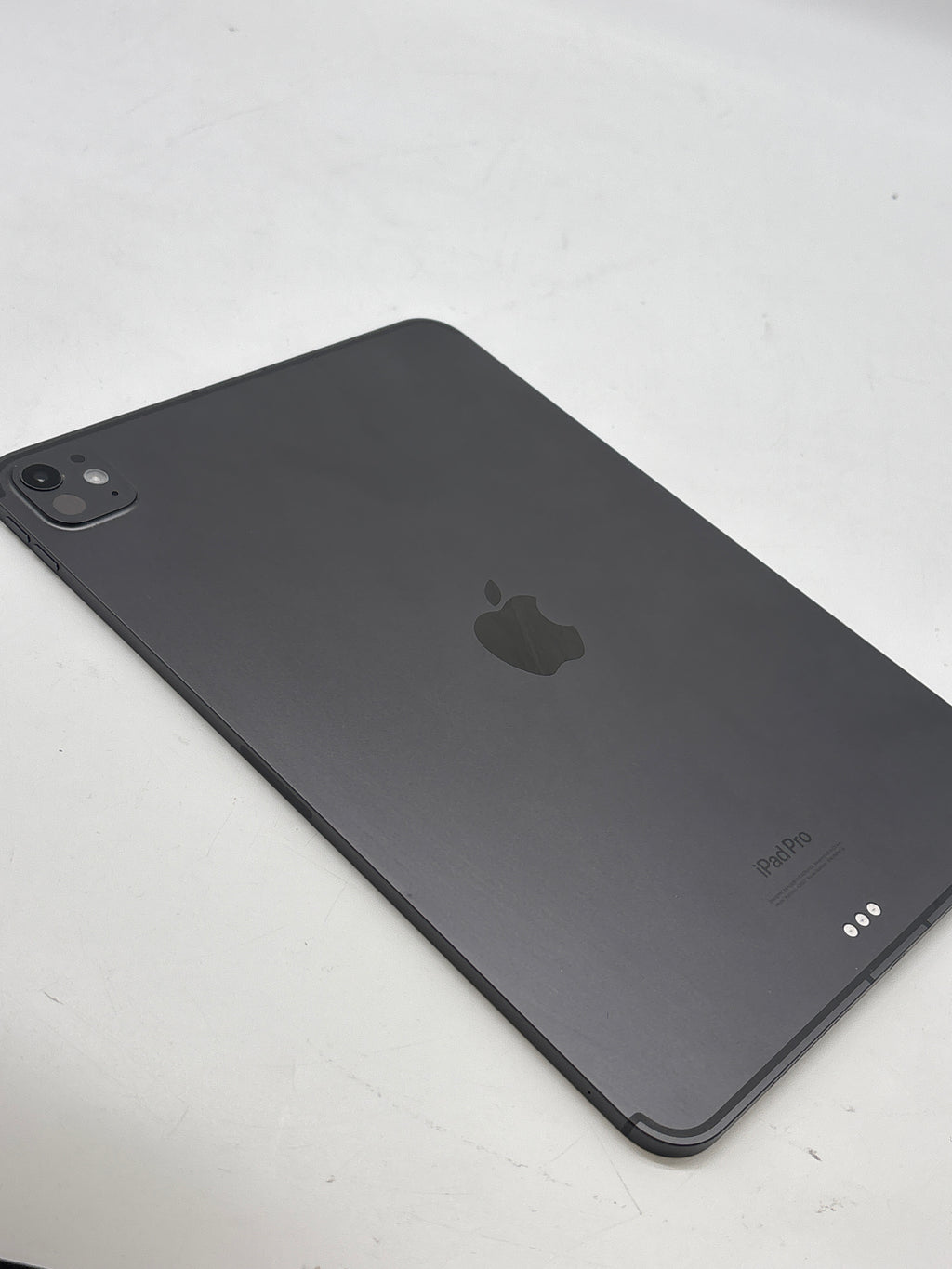 Apple iPad Pro 11" M4 1TB Wi-Fi + Cellular Unlocked Gray - Used