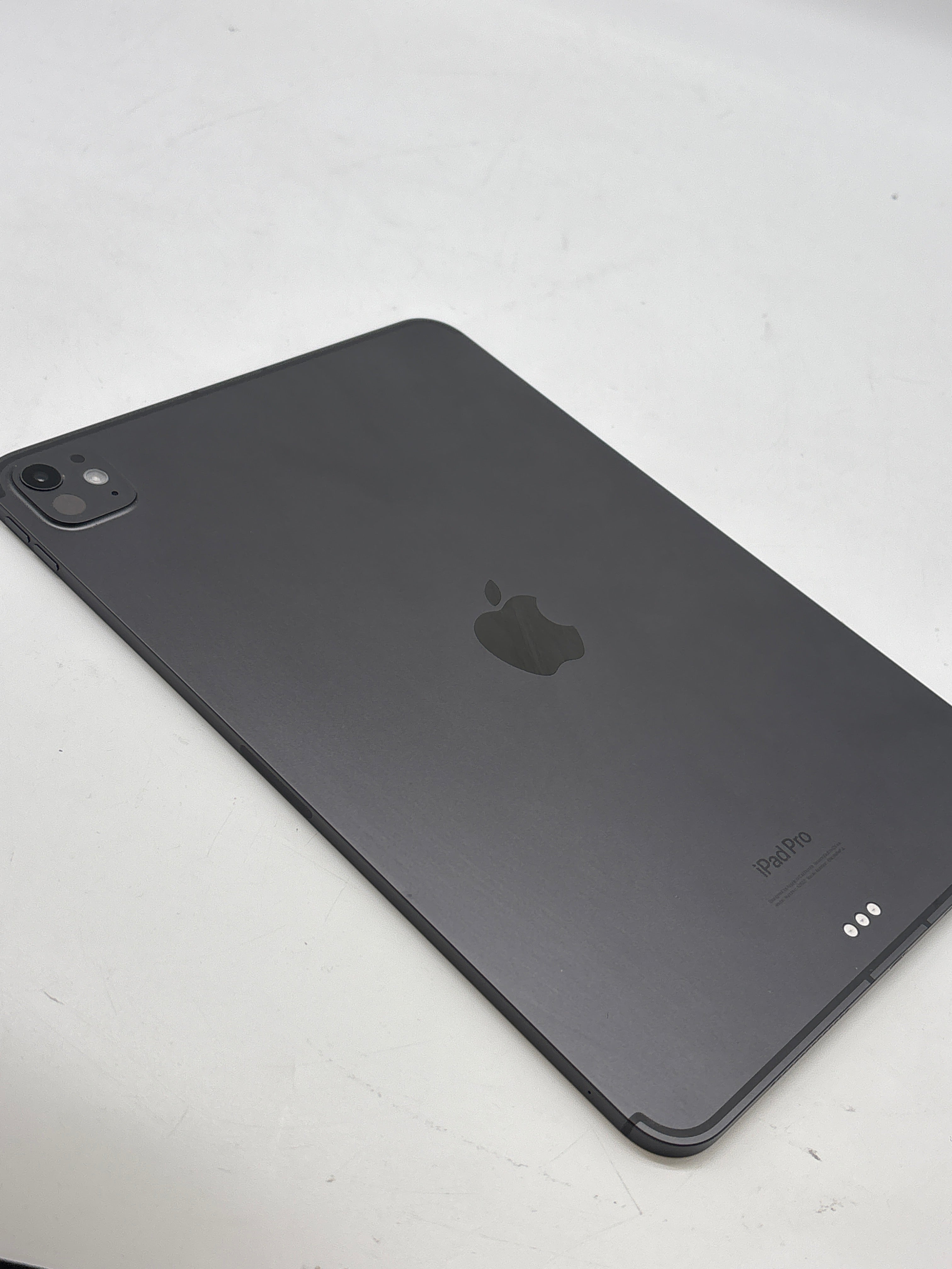 Apple iPad Pro 11" M4 1TB Wi-Fi + Cellular Unlocked Gray - Used