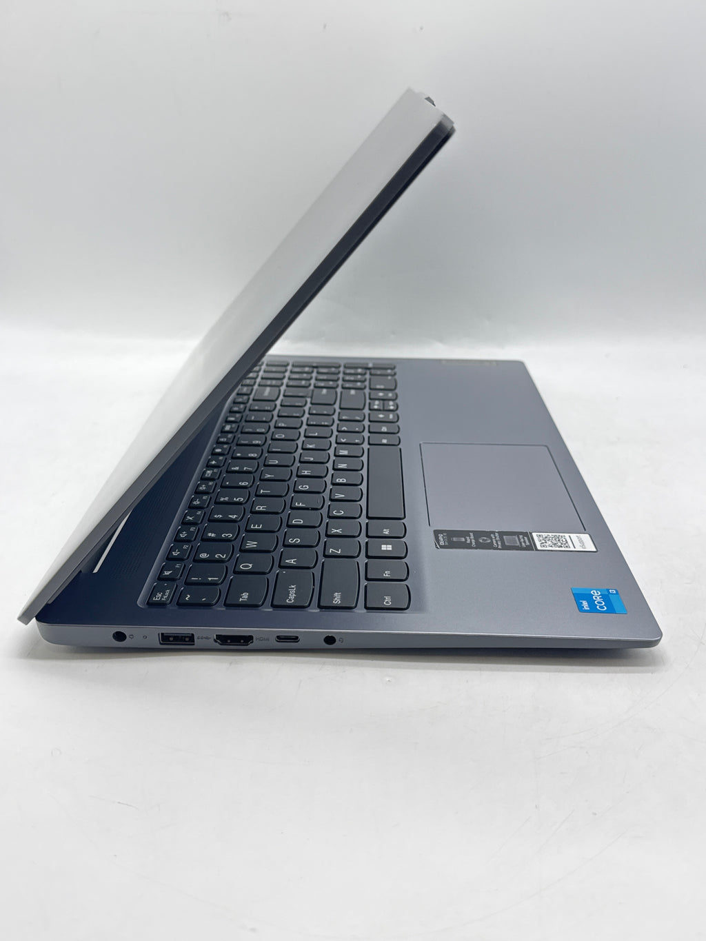 Lenovo IdeaPad Slim 3 15IAN8 Core i3 N305 8GB RAM 128GB SSD 15in - Used