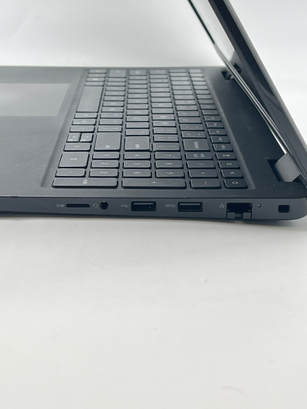 Dell Latitude 3520 i5-1135G7 8GB RAM 256GB SSD - For Parts (Read)