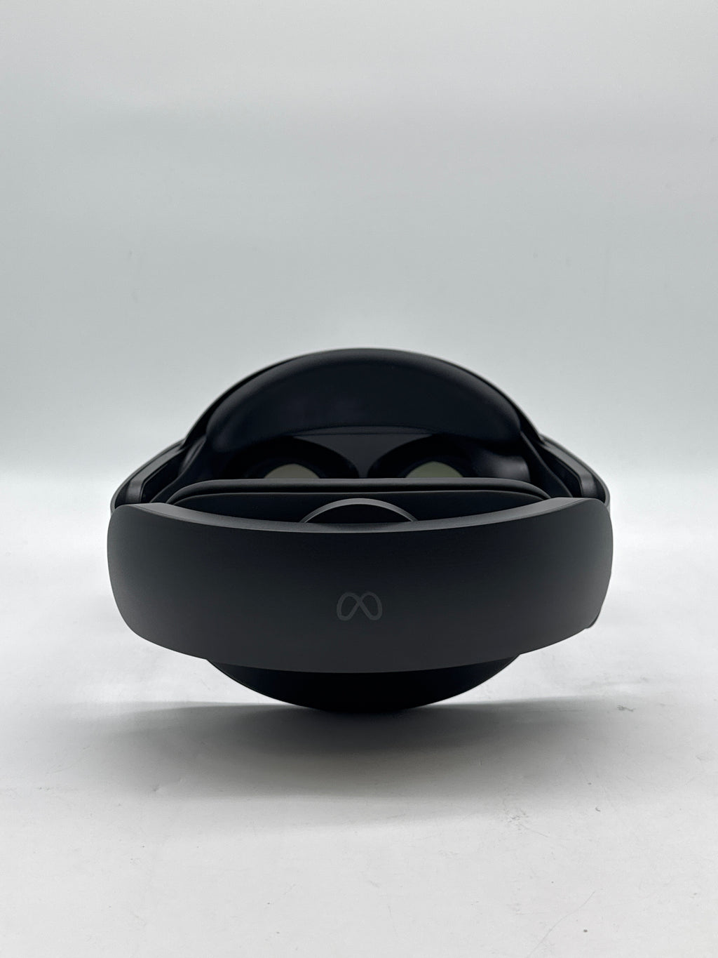 Meta Quest Pro VR Headset Black - Used With Box