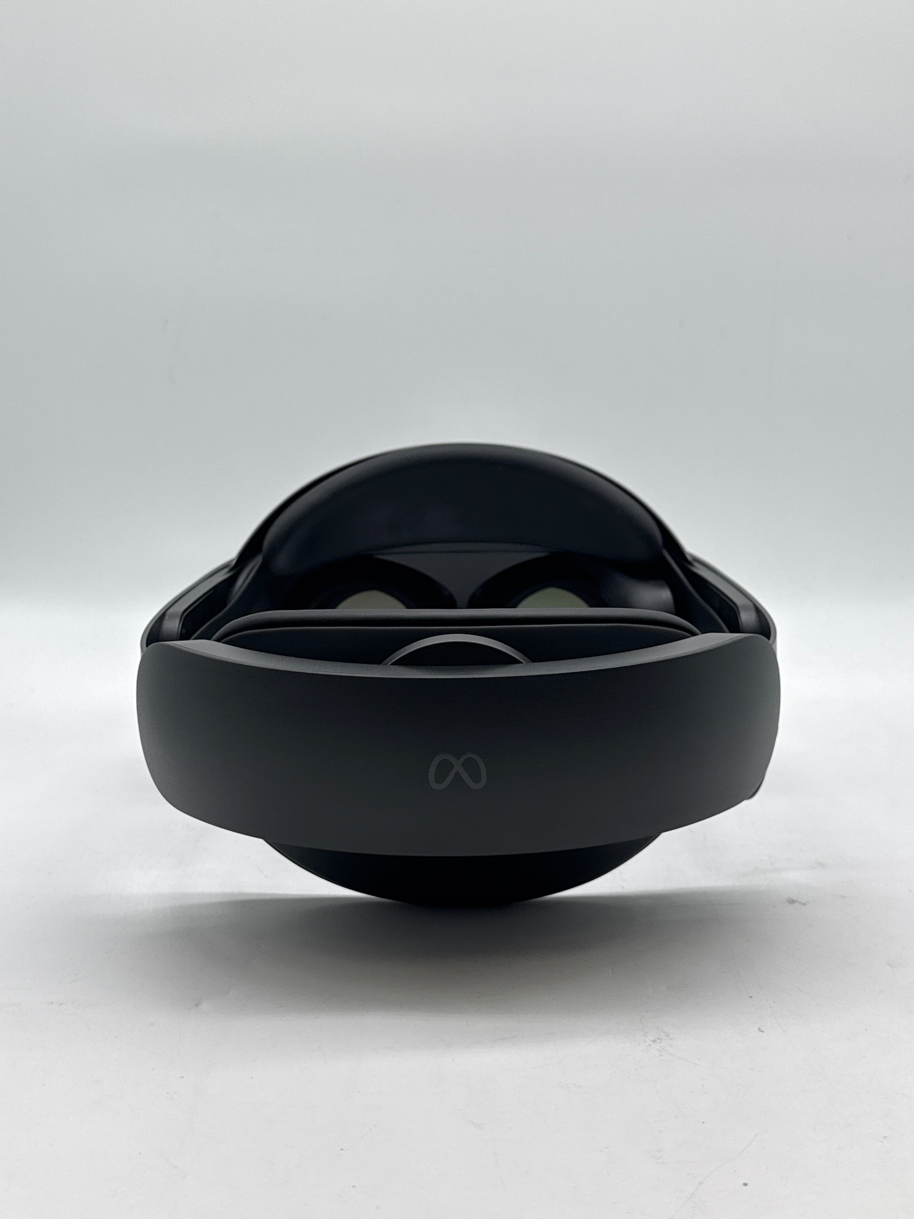 Meta Quest Pro VR Headset Black - Used With Box