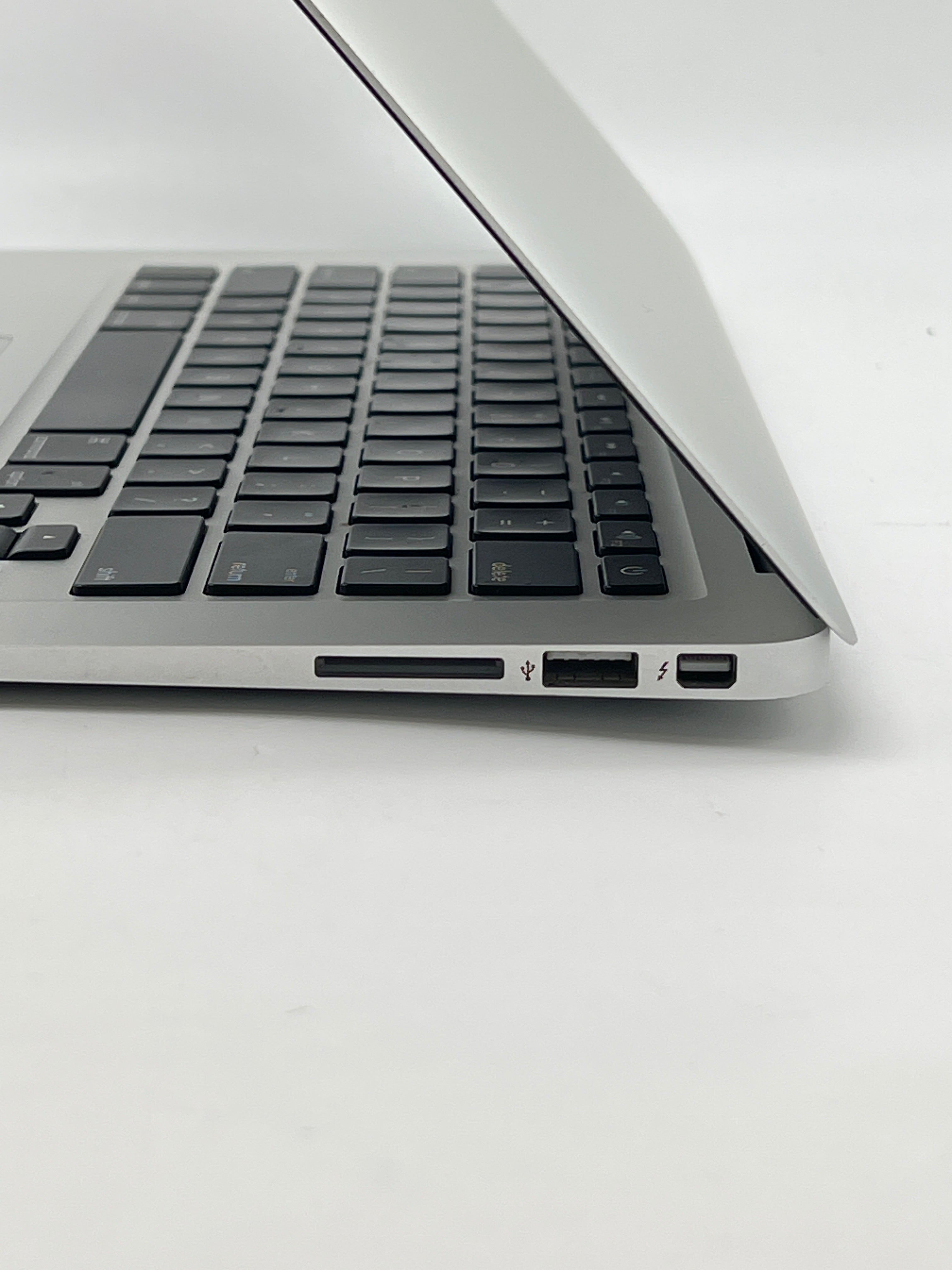 Apple MacBook Air 13" A1466 2013 i7 8GB RAM 512GB Flash Storage - Used