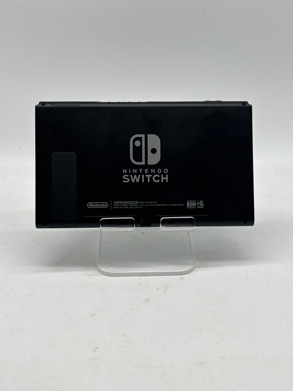 Nintendo Switch HAC 001(-01) Mario Kart Bundle with Extra Joycons - Used