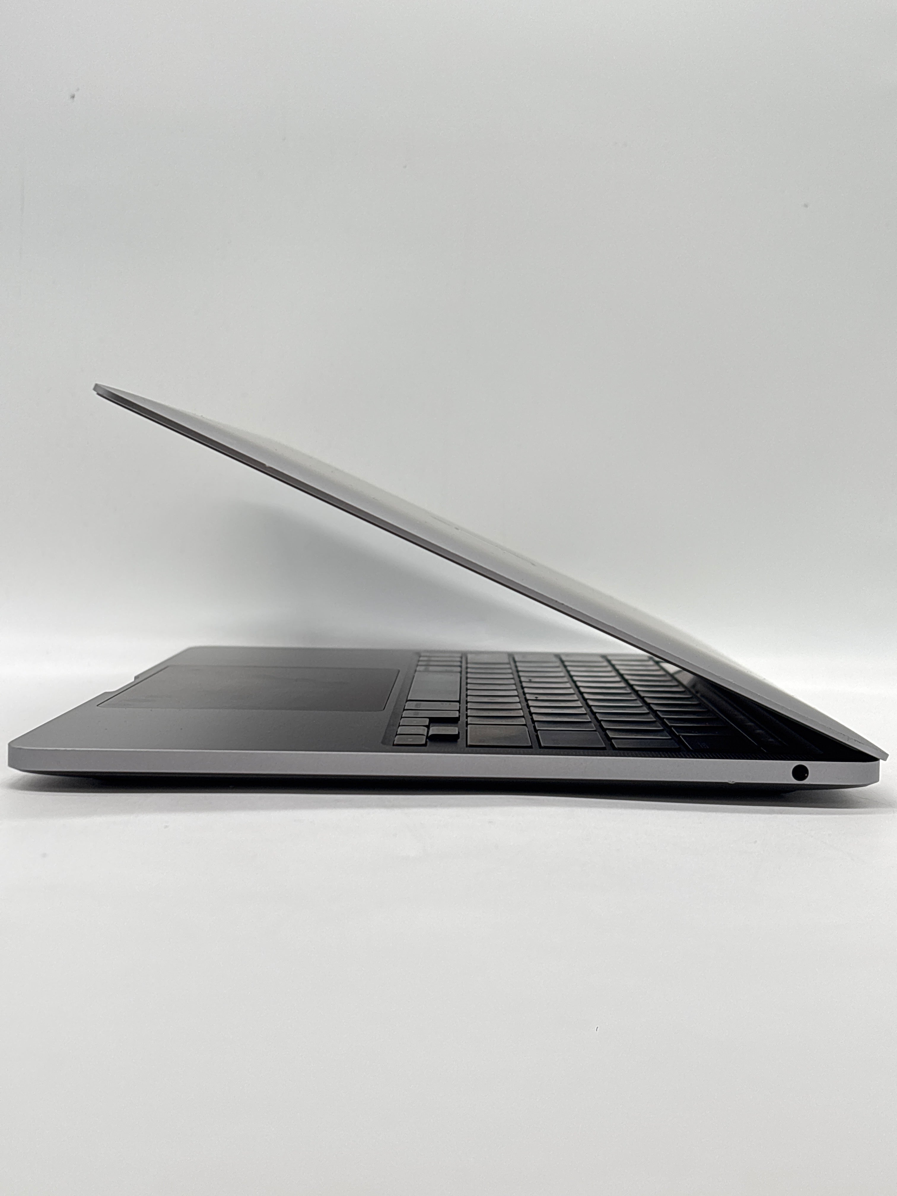 Apple MacBook Pro A2338 M1 8GB RAM 256GB SSD - For Parts (Display Line)