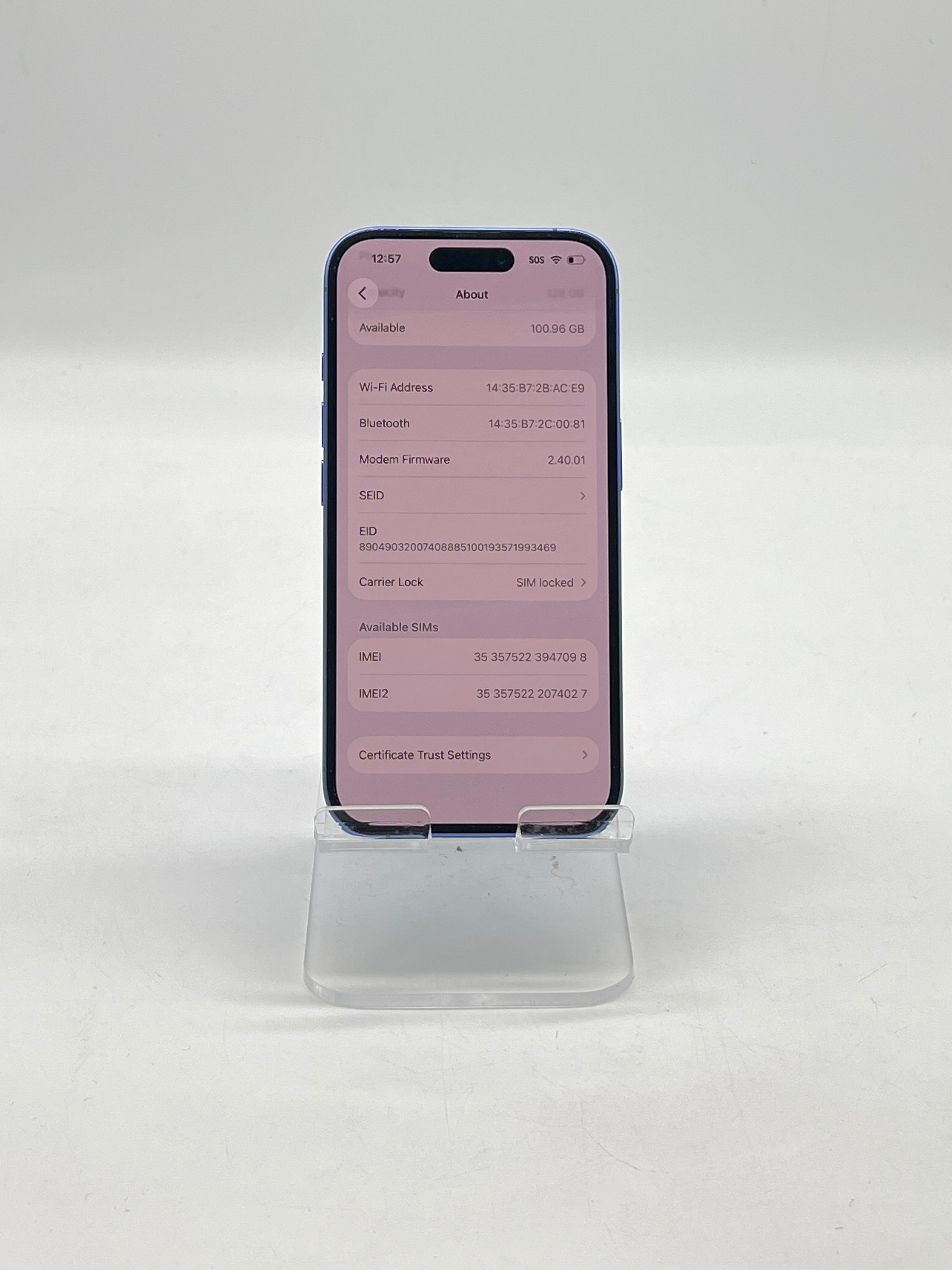 Apple iPhone 16 128GB T-Mobile used A back cracked