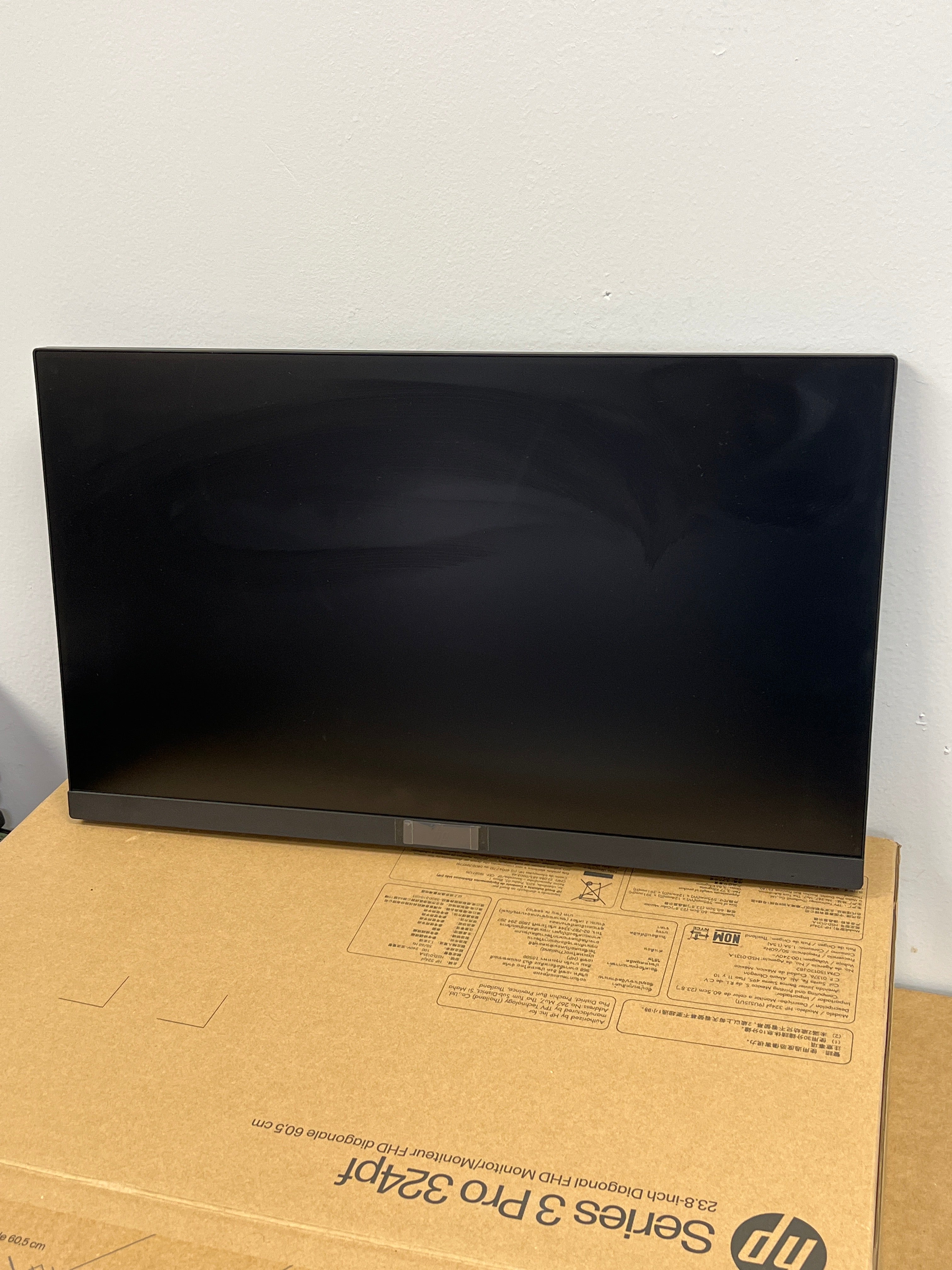 HP Series 3 Pro 324pf 23.8" 1080p Monitor - New In Box