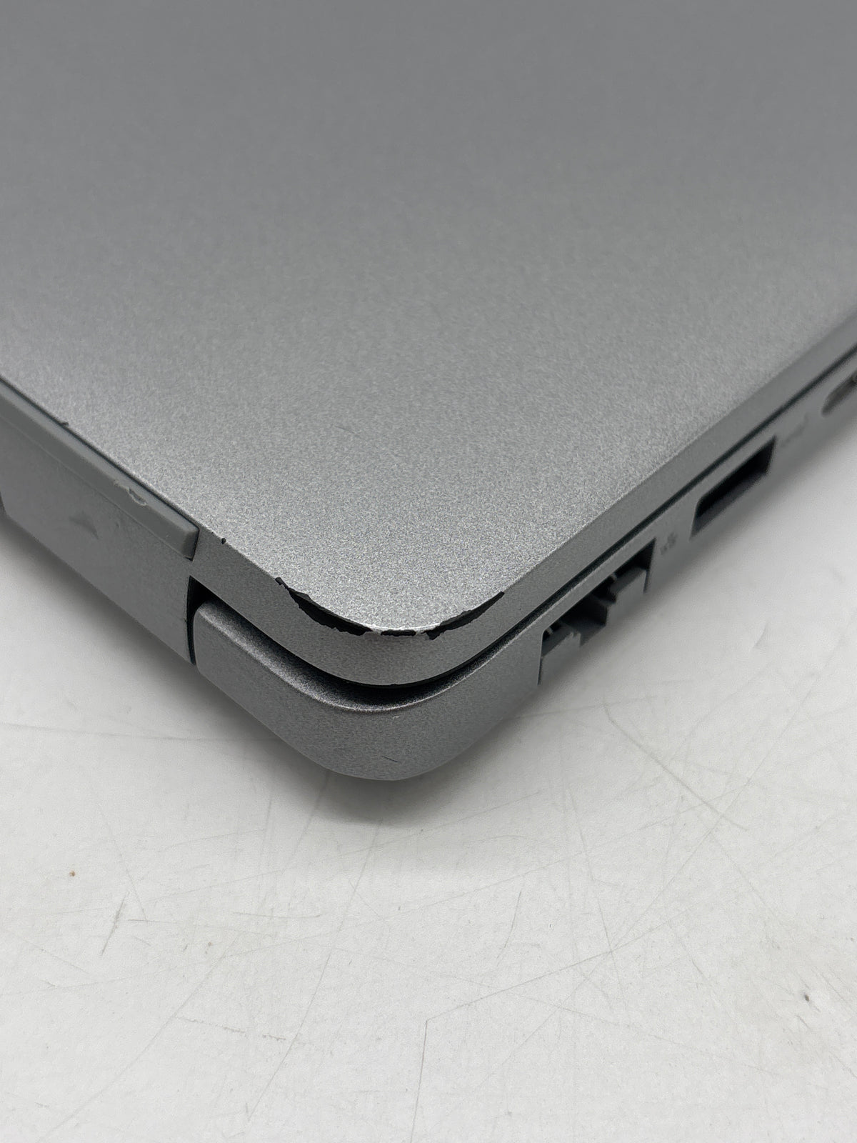 Dell Latitude 5450 Ultra 5 135U 16GB RAM 256GB SSD 14in - Used