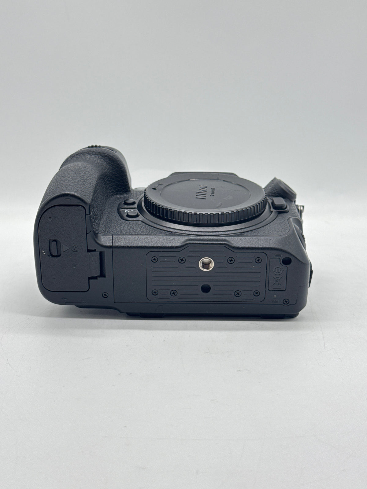 Nikon Z8 45.7MP Mirrorless Body Only Black - Used