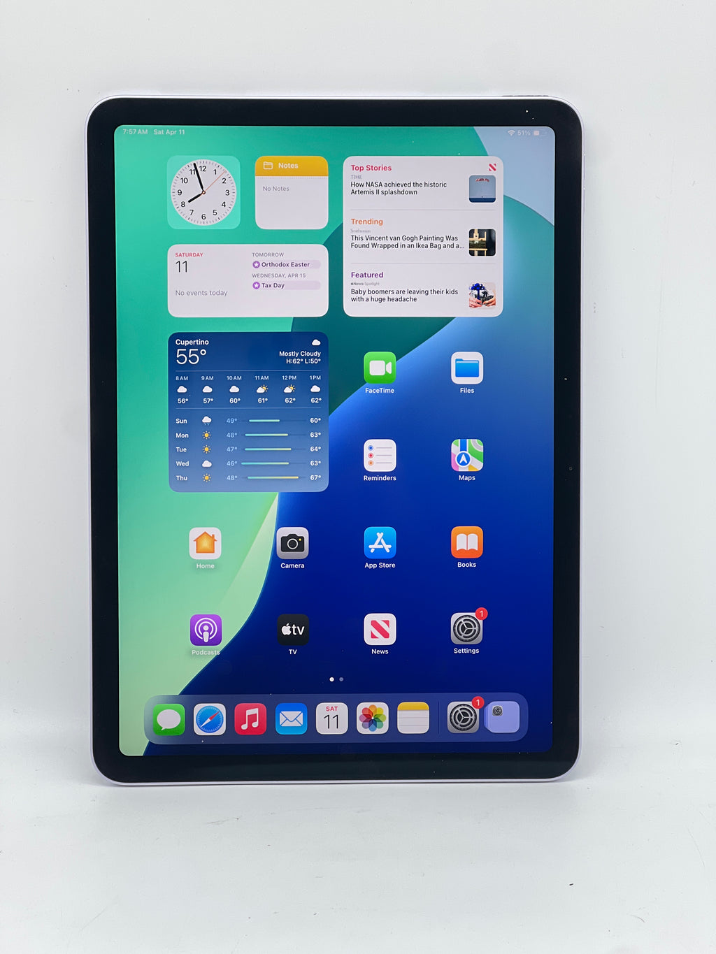 Apple iPad Air 11-inch M2 128GB Wi‑Fi With Apple Pencil/Keyboard - Used