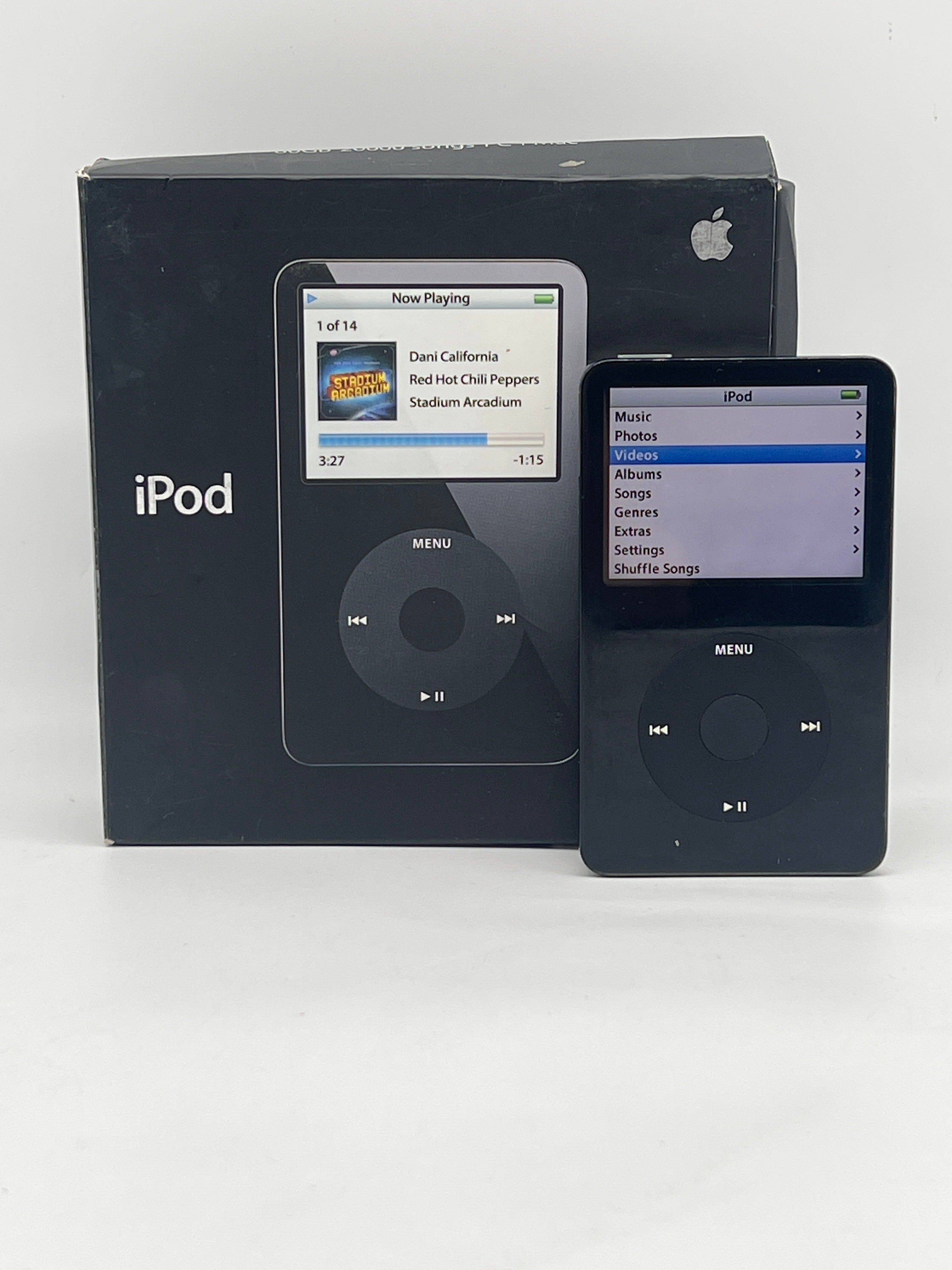 Apple iPod Classic 5th Gen A1136 (2005)  80GB  Black - Used with Box