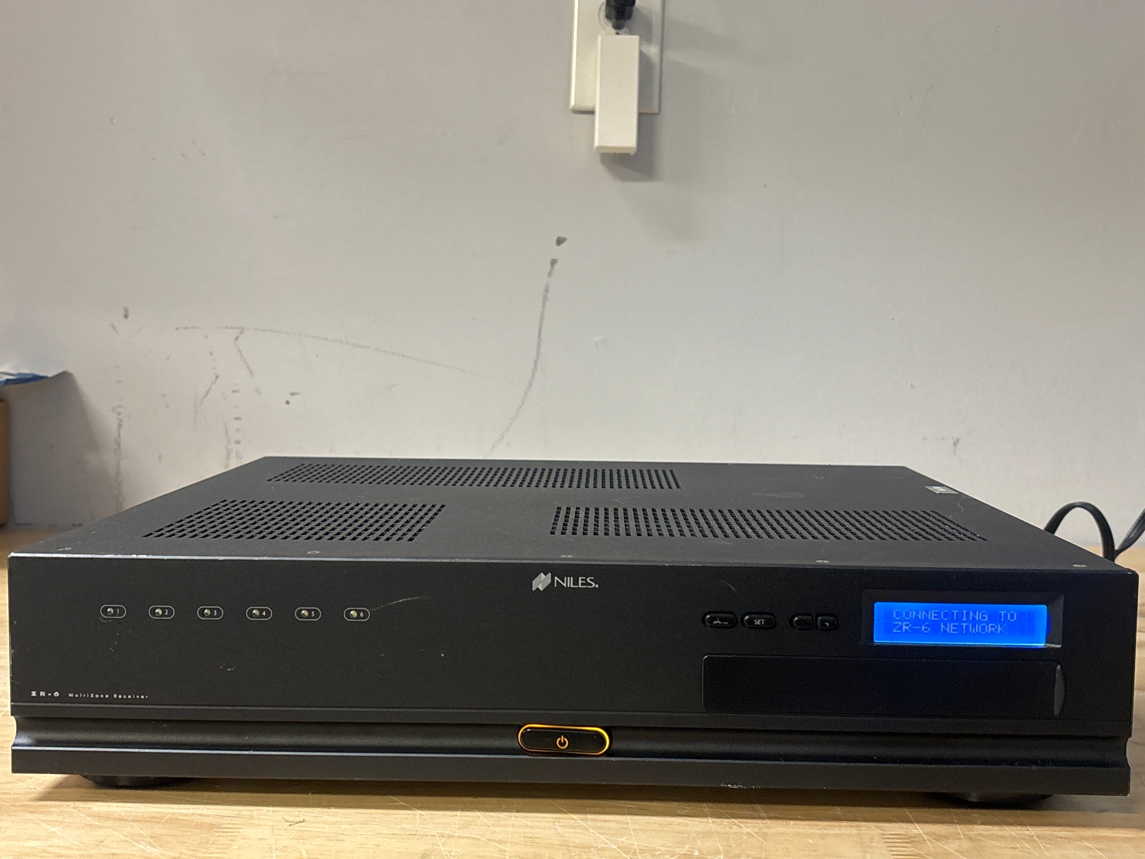 Niles ZR-6 Multi-Zone Receiver Black - For Parts