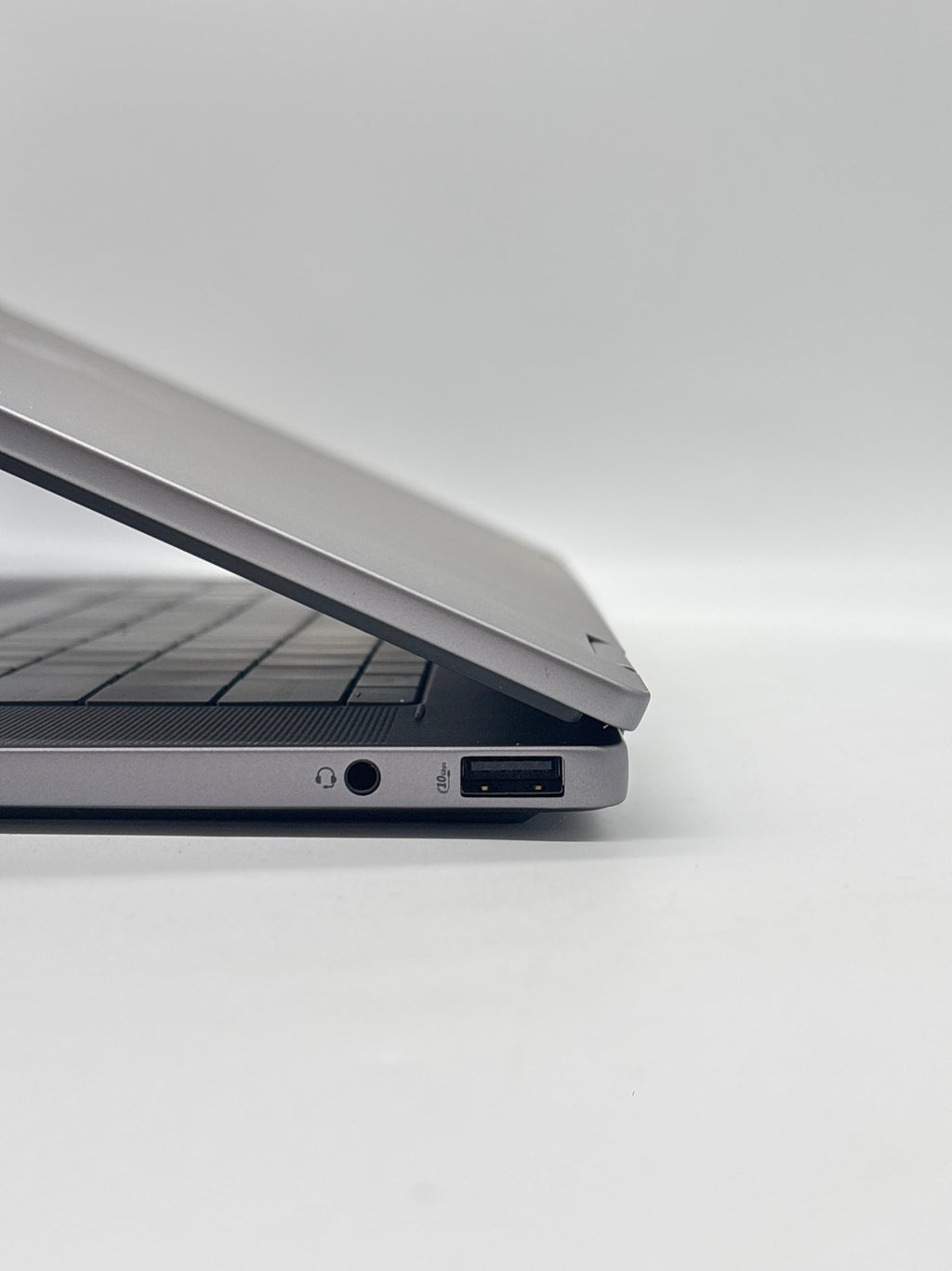 HP Omnibook X Flip 16-be0003dx AMD Ryzen 5 220 8GB RAM 512GB SSD